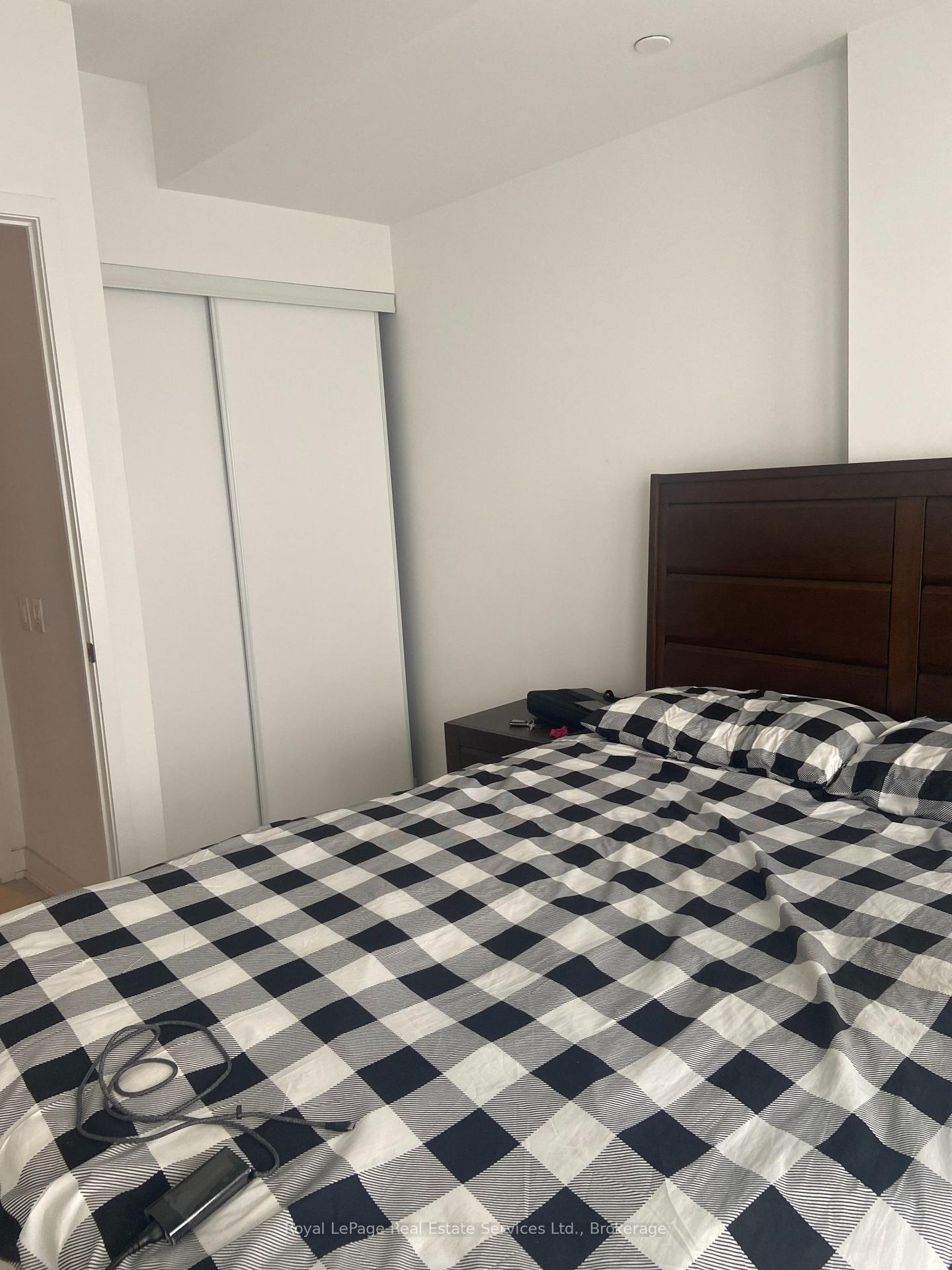 Photo 13 of Unit 4601, 3883 Quartz Road, Mississauga, City Centre — HOMEH