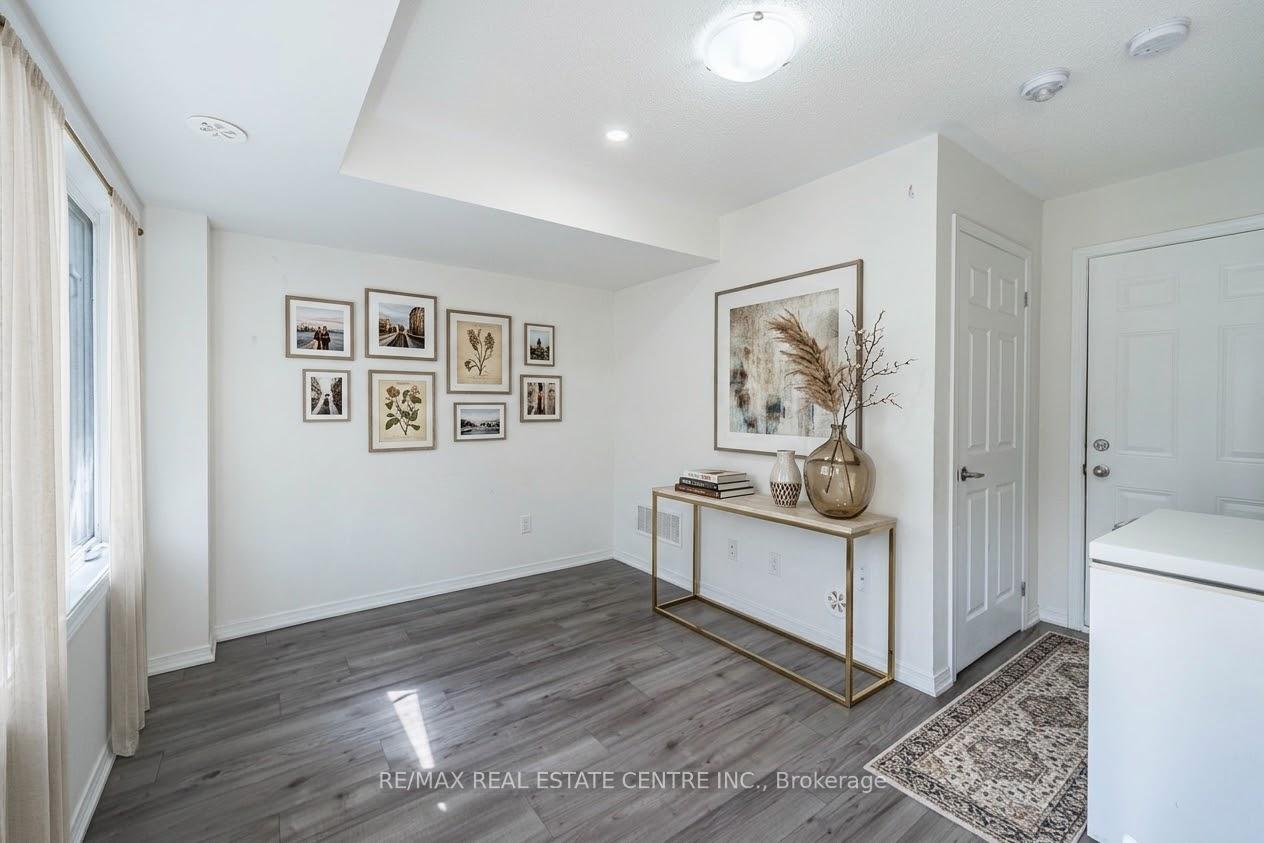 Photo 14 of Unit 95, 91 Danzatore Path, Oshawa, Windfields — HOMEH