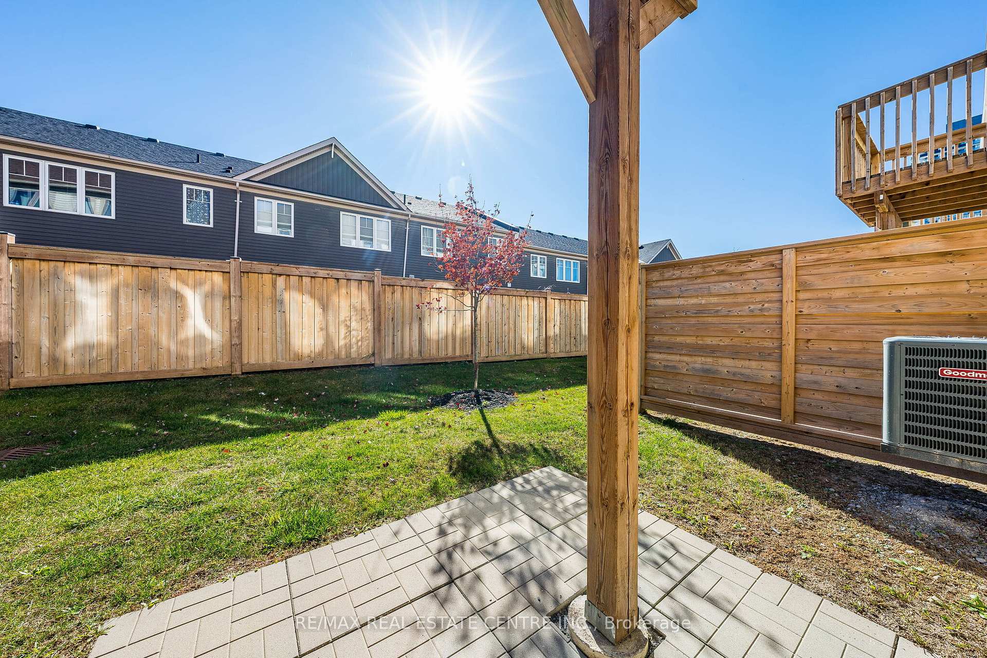 Photo 17 of Unit 95, 91 Danzatore Path, Oshawa, Windfields — HOMEH