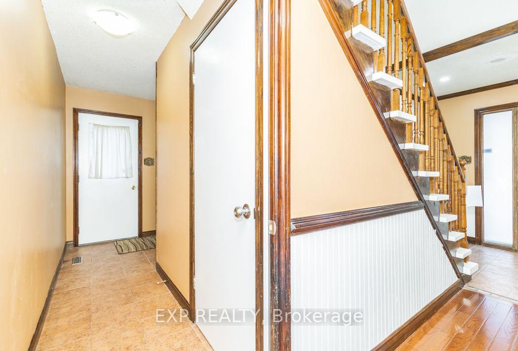 Photo 37 of Unit Main / Upper, 64 Burden Crescent, Ajax, South West — HOMEH