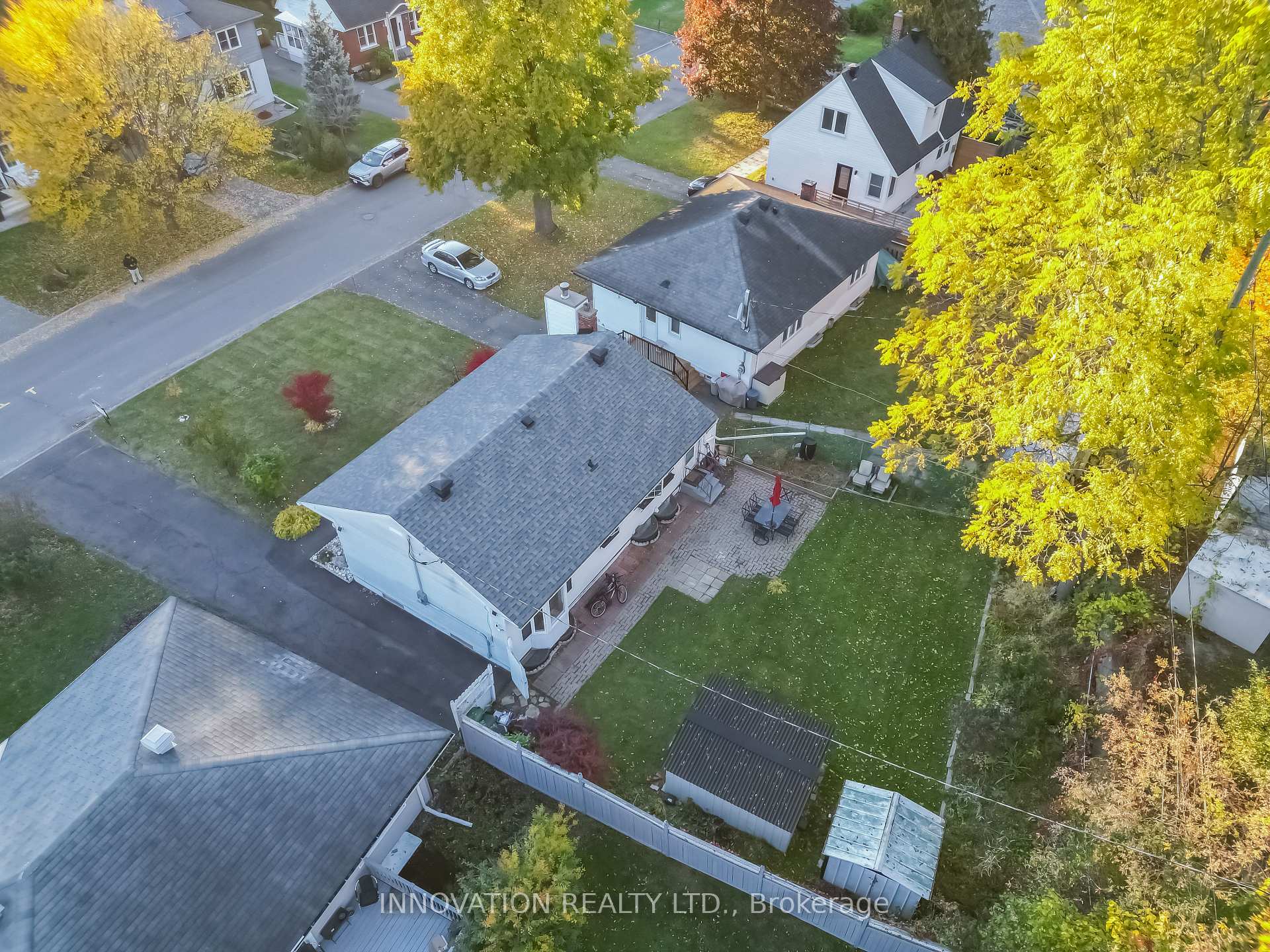 Photo 4 of 1781 Hutton Avenue, Ottawa, Elmvale Acres — HOMEH