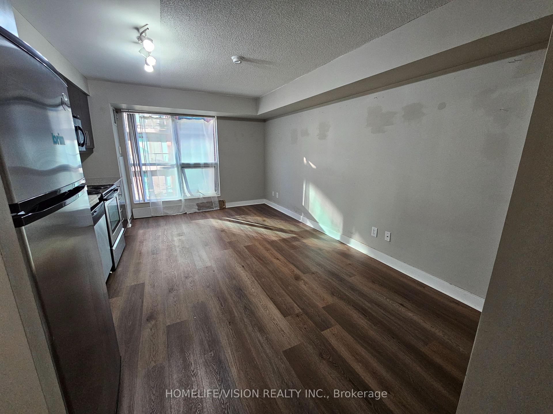 Photo 8 of Unit 610, 1 Scott Street, Toronto, Waterfront Communities — HOMEH