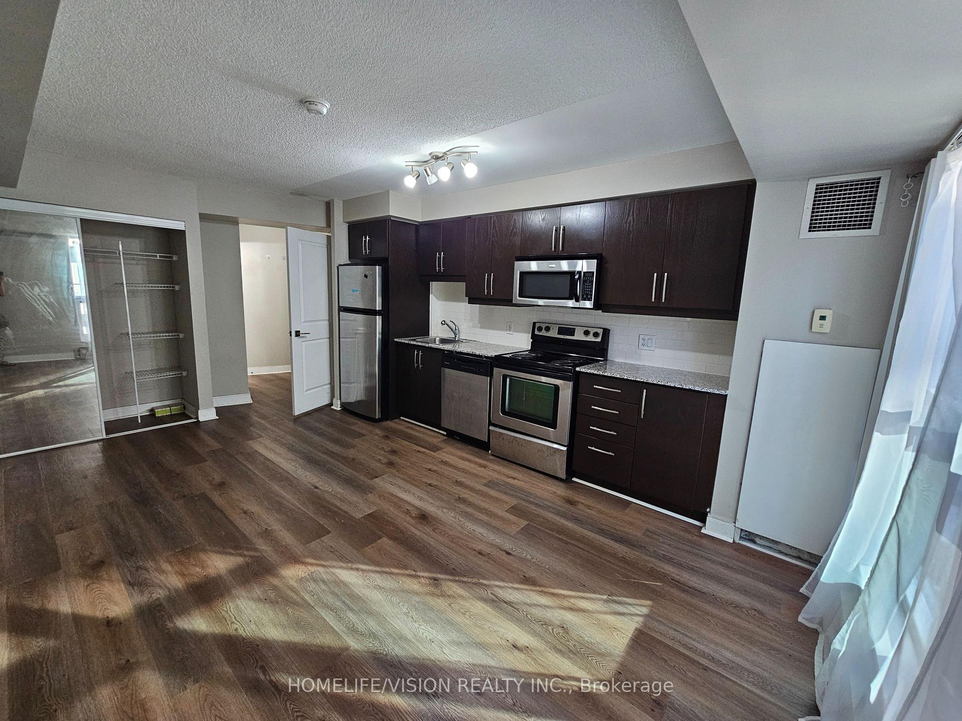Photo 7 of Unit 610, 1 Scott Street, Toronto, Waterfront Communities — HOMEH