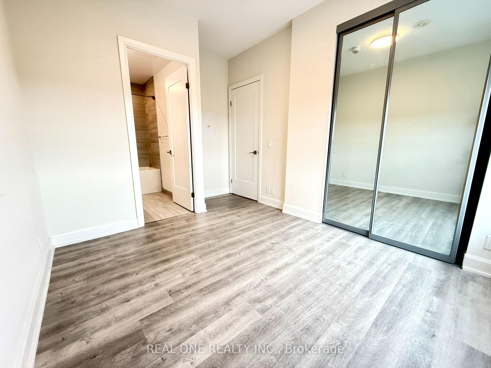 Photo 11 of Unit 2209, 12 Gandhi Lane, Markham, Commerce Valley — HOMEH