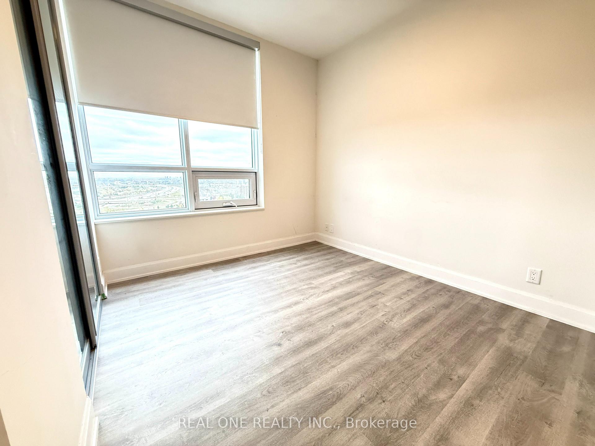 Photo 12 of Unit 2209, 12 Gandhi Lane, Markham, Commerce Valley — HOMEH