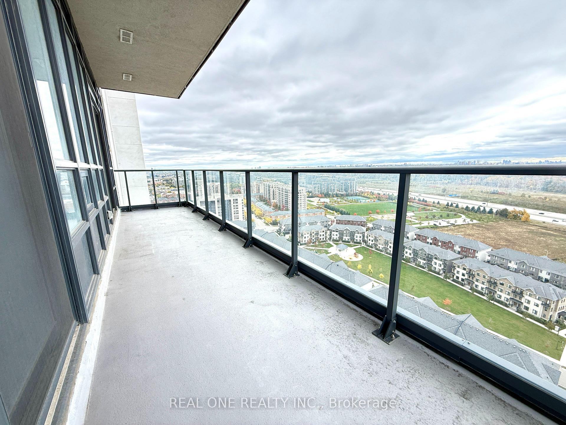 Photo 15 of Unit 2209, 12 Gandhi Lane, Markham, Commerce Valley — HOMEH
