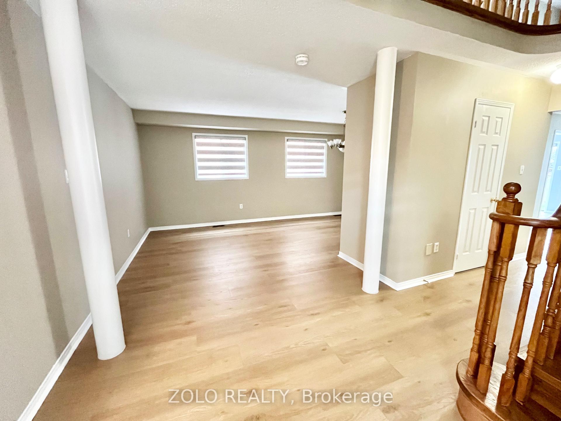 Photo 2 of 19 Saddletree Trail, Brampton, Brampton West — HOMEH
