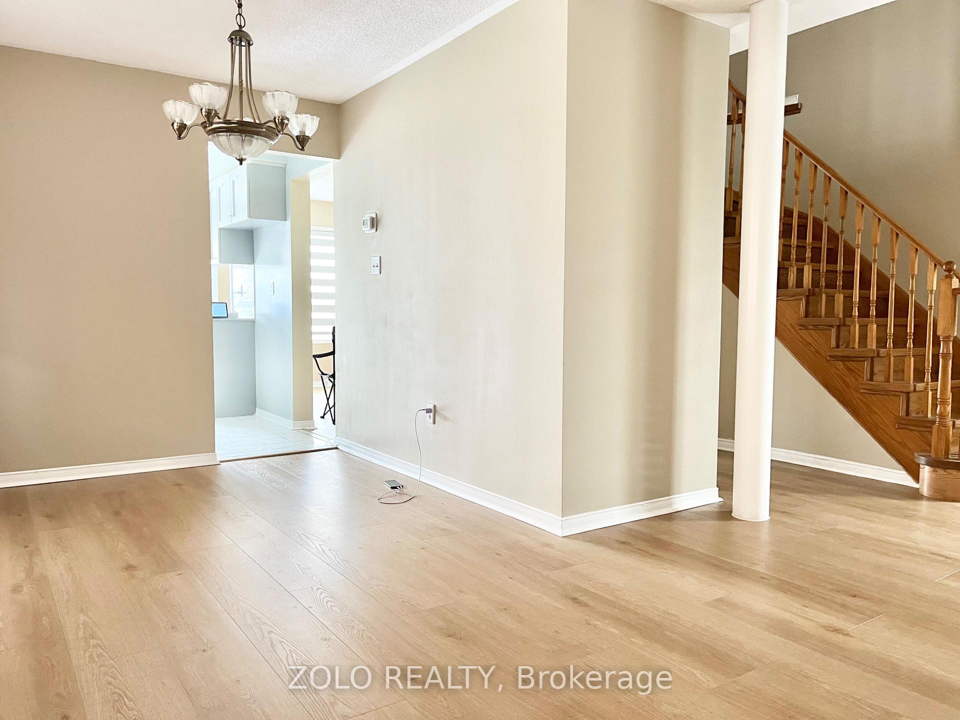 Photo 7 of 19 Saddletree Trail, Brampton, Brampton West — HOMEH