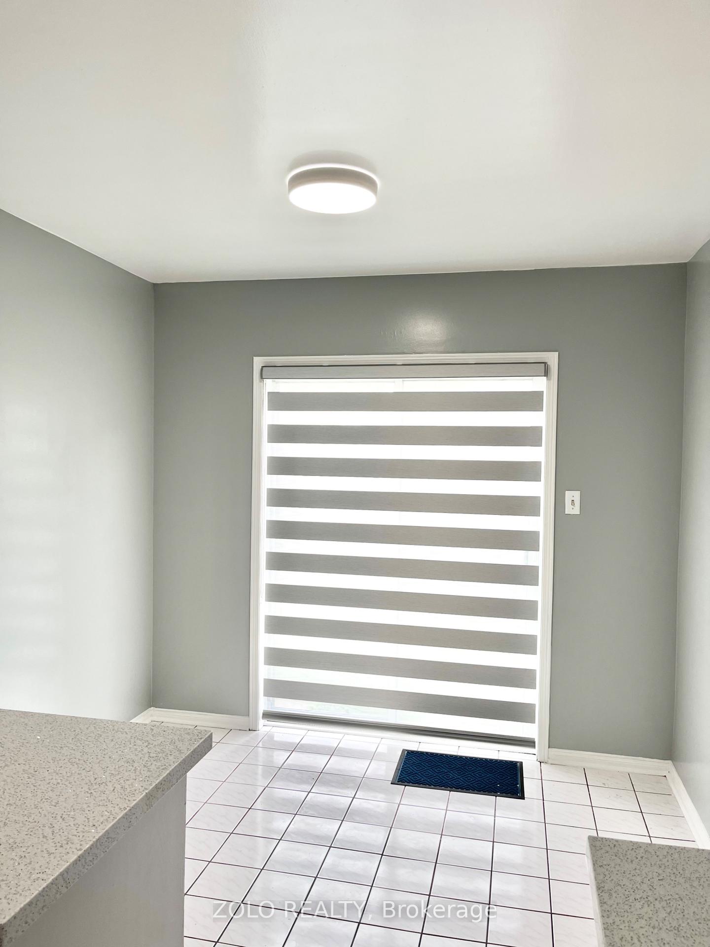 Photo 21 of 19 Saddletree Trail, Brampton, Brampton West — HOMEH