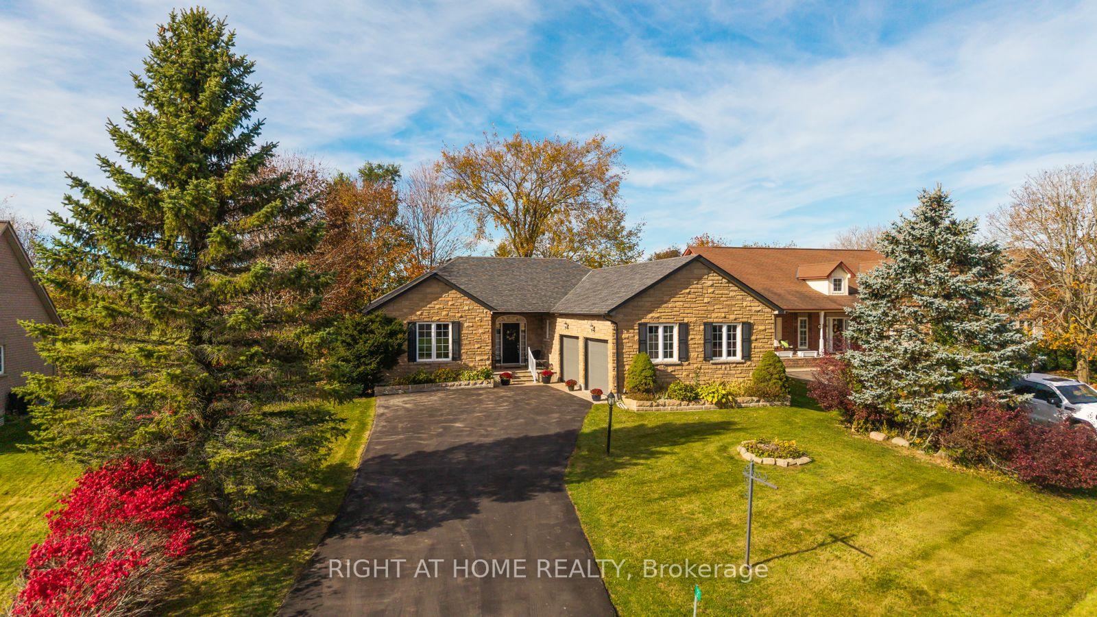 Photo 3 of 21 Crescent Moon Lane, Kawartha Lakes, Mariposa — HOMEH