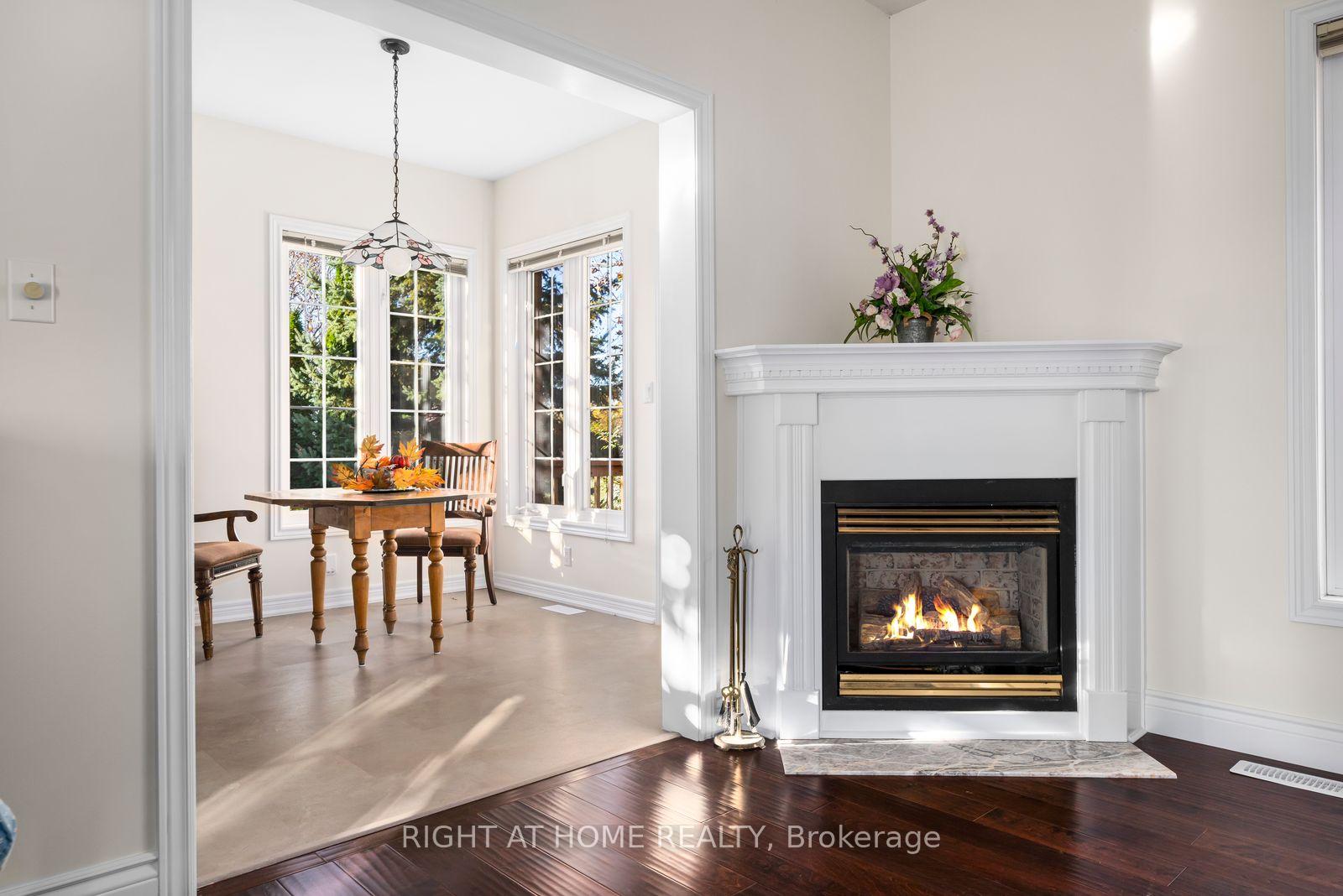 Photo 14 of 21 Crescent Moon Lane, Kawartha Lakes, Mariposa — HOMEH