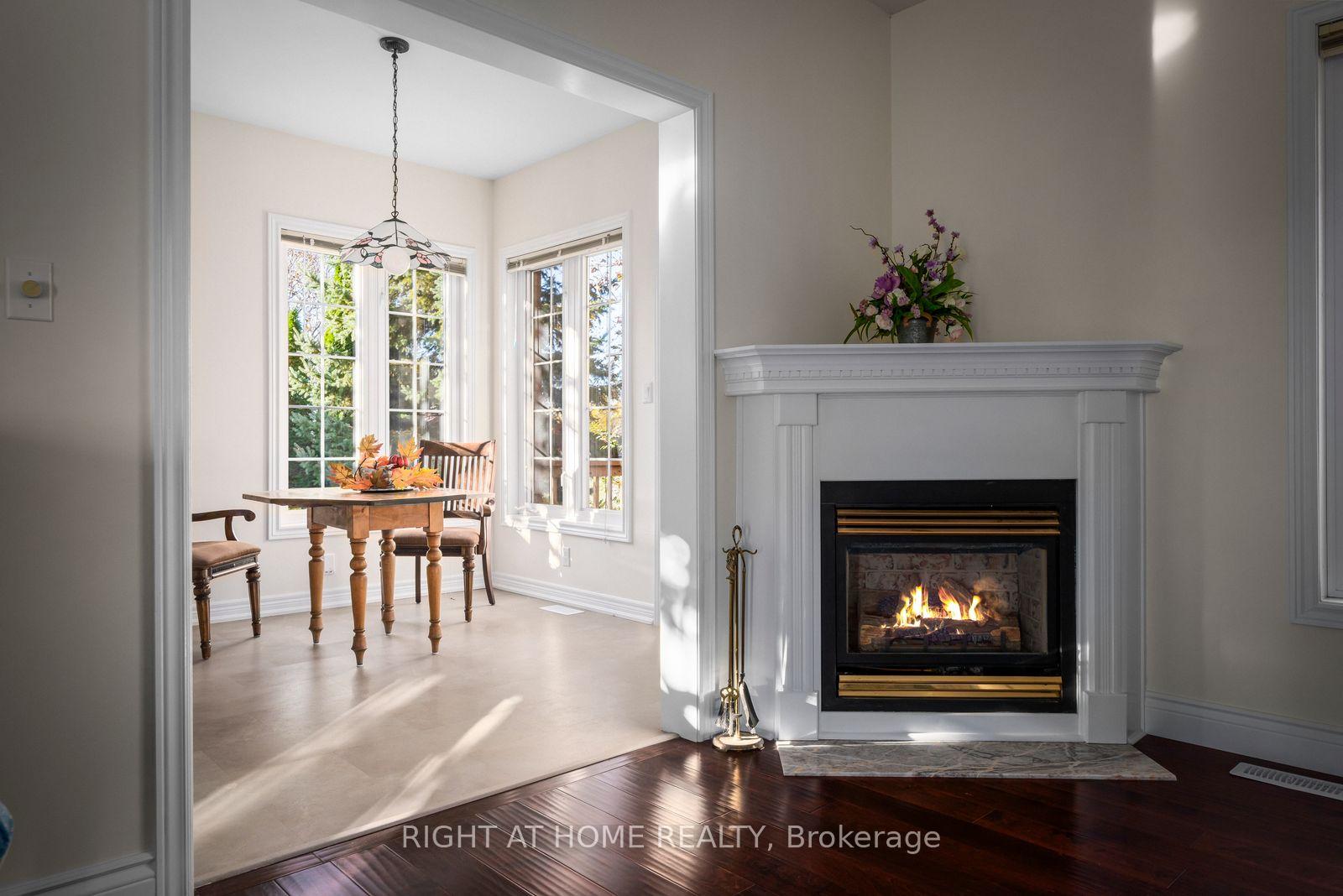 Photo 15 of 21 Crescent Moon Lane, Kawartha Lakes, Mariposa — HOMEH