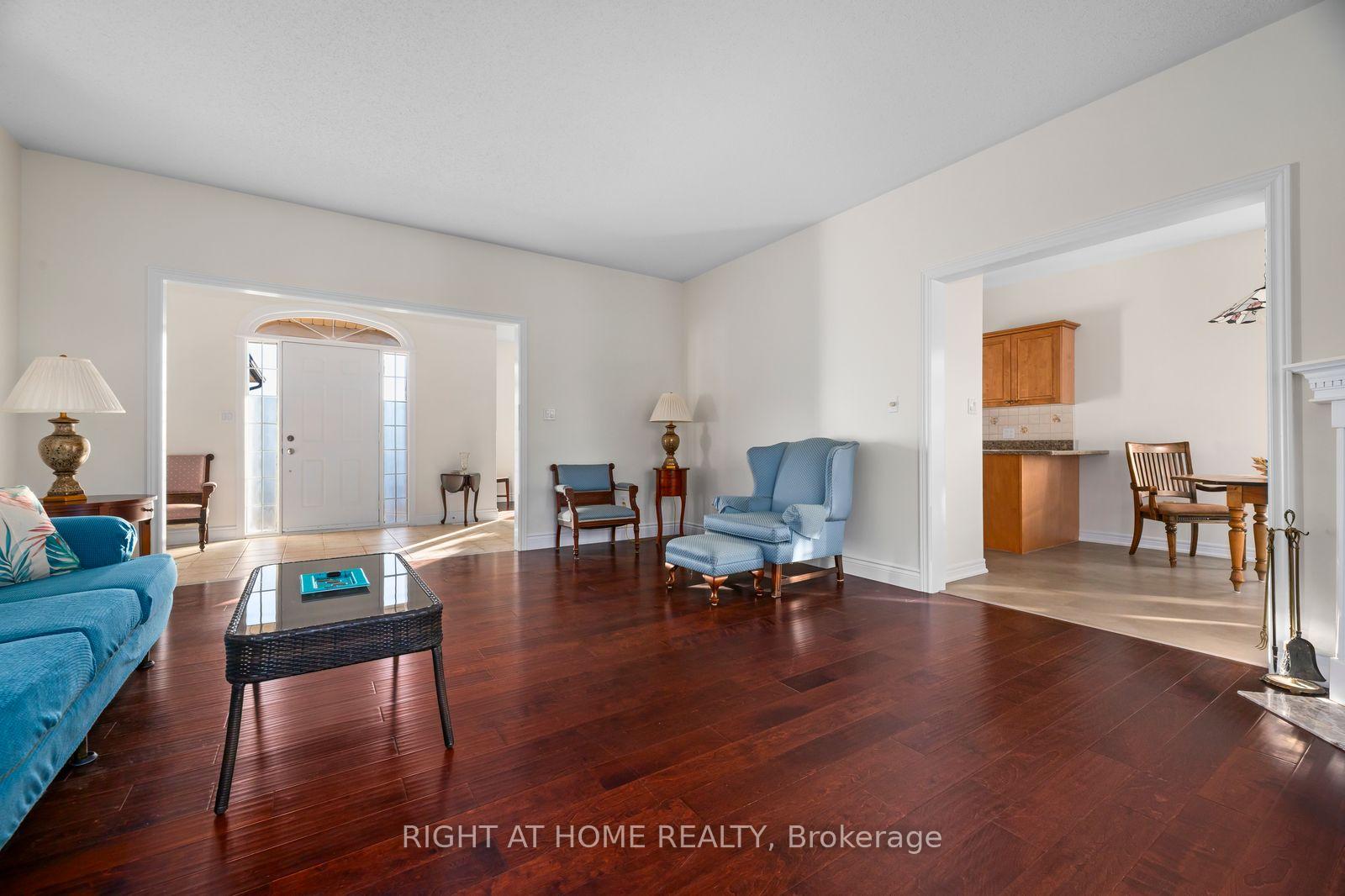 Photo 18 of 21 Crescent Moon Lane, Kawartha Lakes, Mariposa — HOMEH