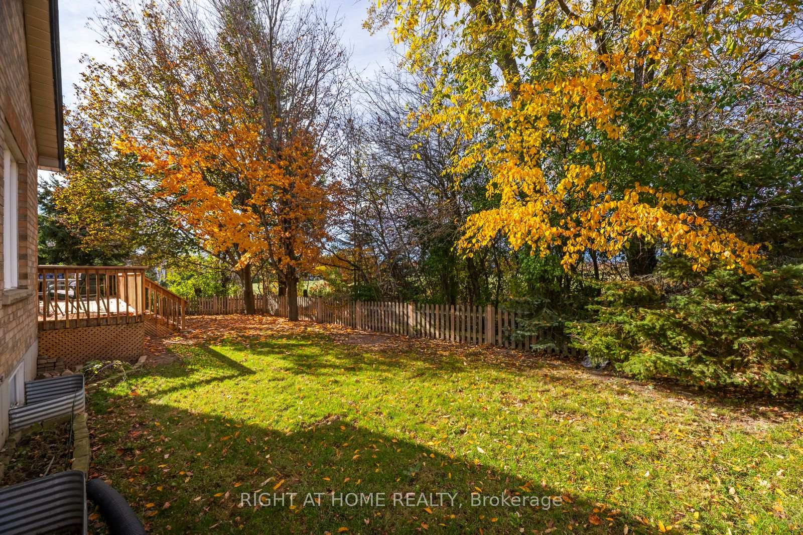 Photo 37 of 21 Crescent Moon Lane, Kawartha Lakes, Mariposa — HOMEH