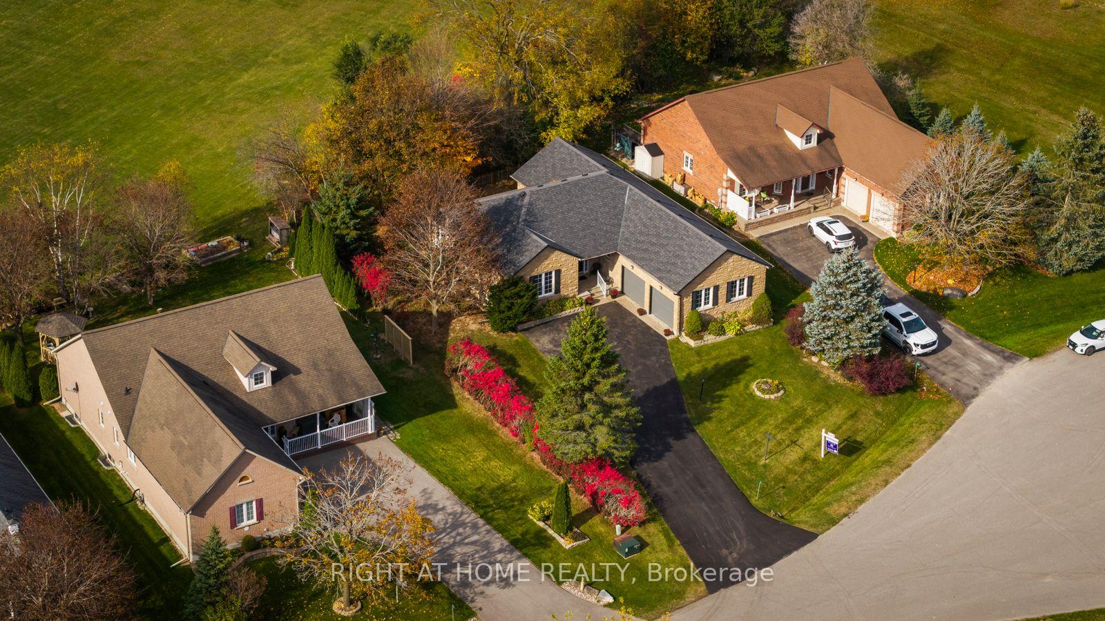 Photo 39 of 21 Crescent Moon Lane, Kawartha Lakes, Mariposa — HOMEH