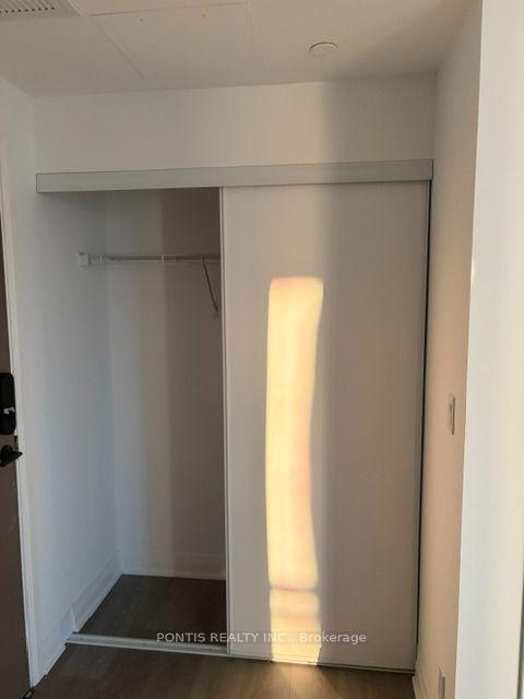 Photo 7 of Unit 5704, 4015 The Exchange, Mississauga, City Centre — HOMEH