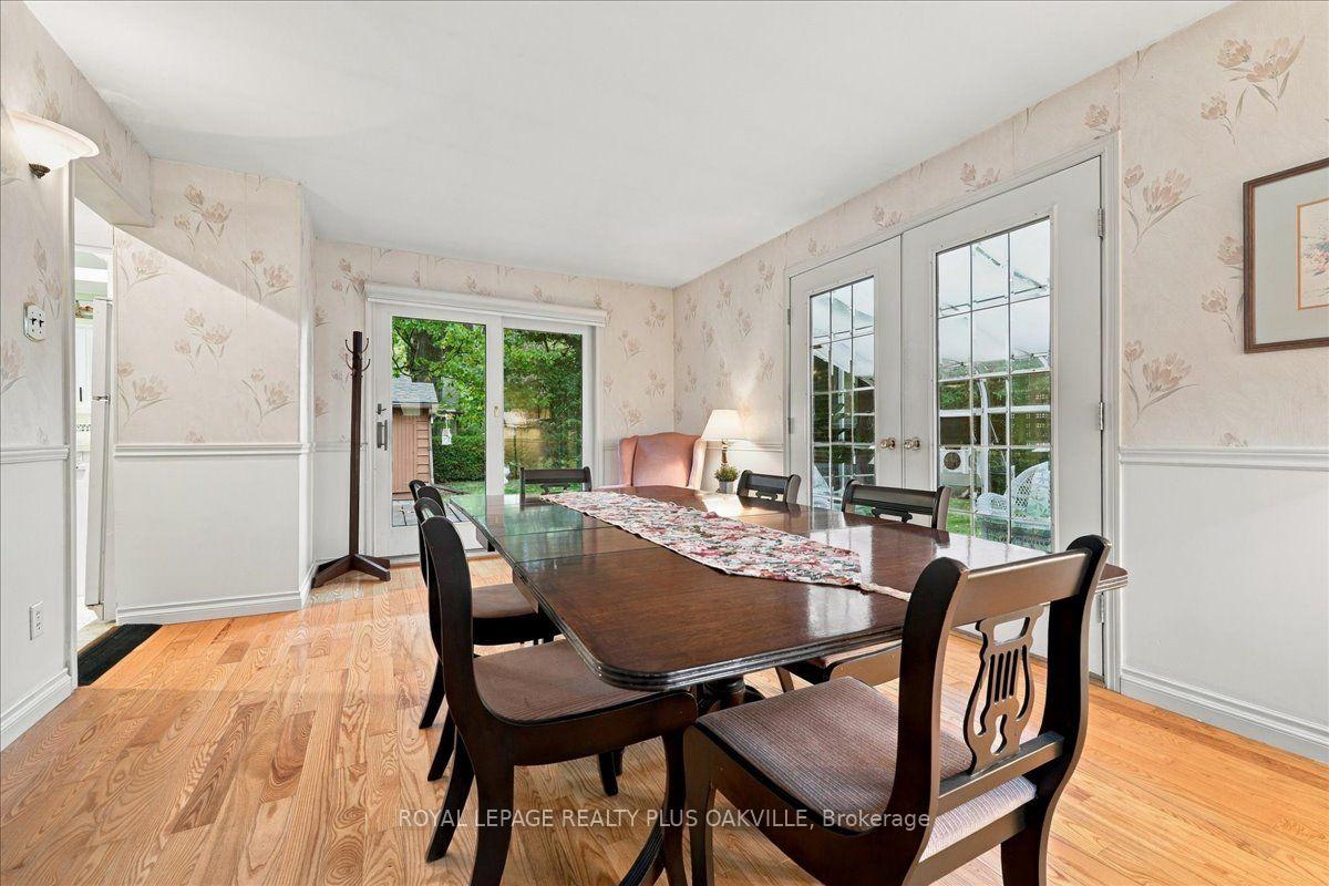 Photo 20 of 462 Evergreen Avenue, Hamilton, Ancaster — HOMEH