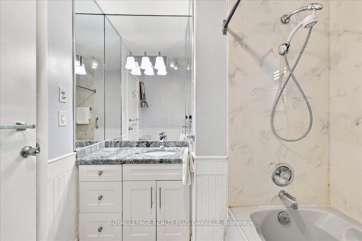 Photo 23 of 462 Evergreen Avenue, Hamilton, Ancaster — HOMEH