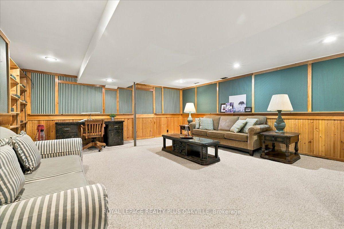 Photo 33 of 462 Evergreen Avenue, Hamilton, Ancaster — HOMEH