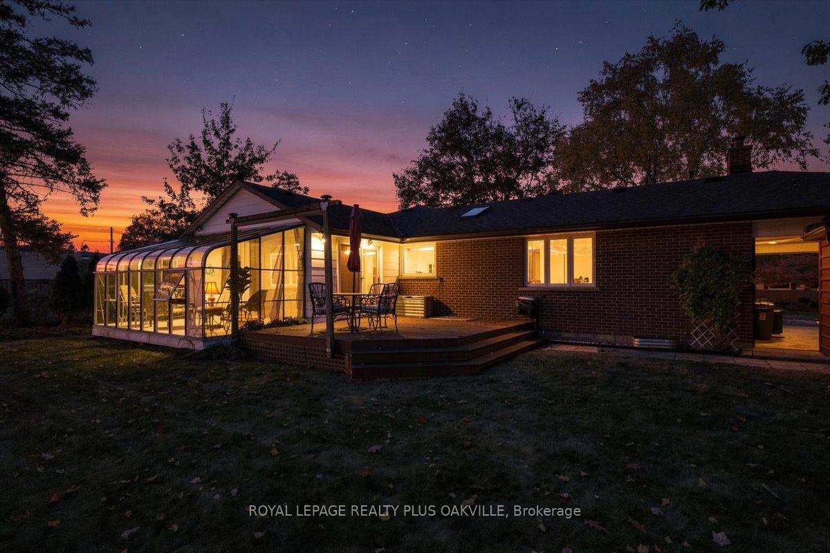 Photo 46 of 462 Evergreen Avenue, Hamilton, Ancaster — HOMEH