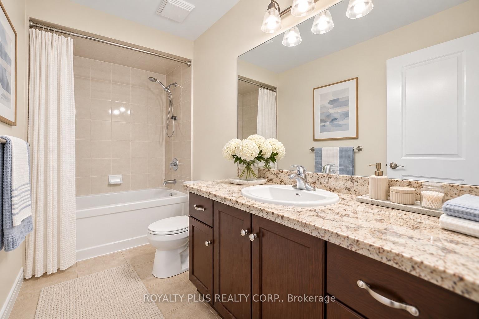 Photo 9 of 116 Echovalley Drive, Hamilton, Stoney Creek Mountain — HOMEH