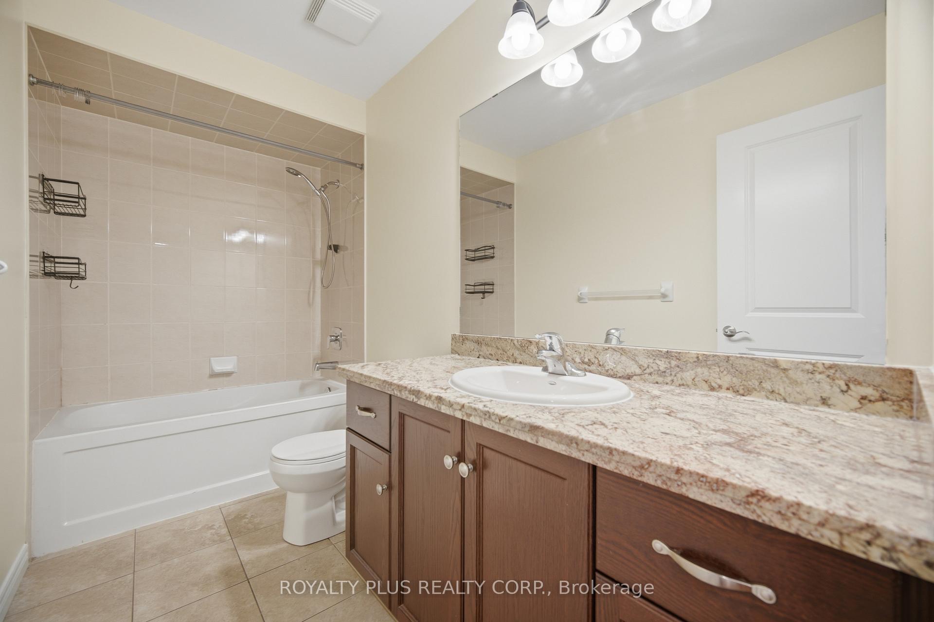 Photo 26 of 116 Echovalley Drive, Hamilton, Stoney Creek Mountain — HOMEH