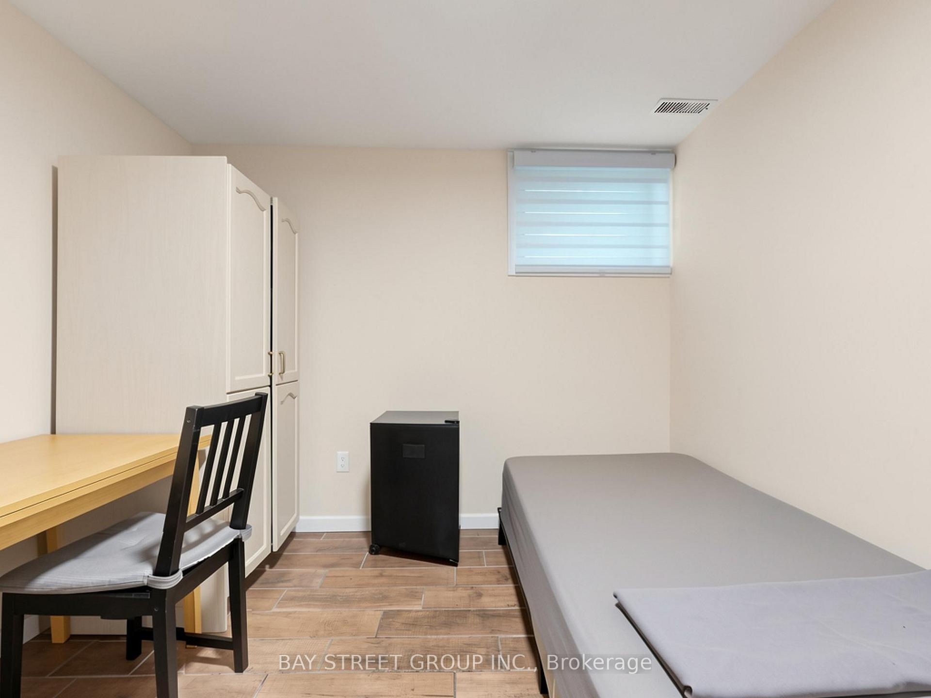 Photo 34 of 20 Edmonton Road, North York, Pleasant View — HOMEH