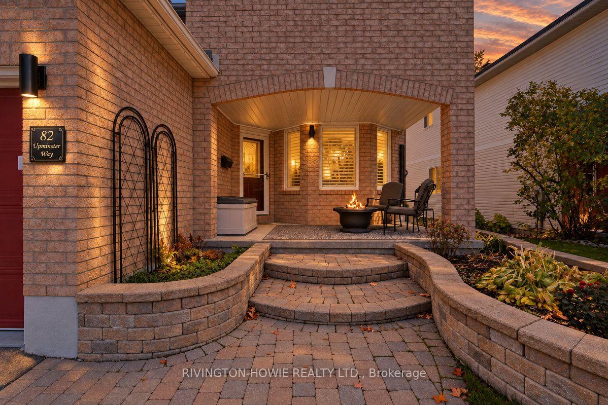 Photo 2 of 82 Upminster Way, Ottawa, Barrhaven - Longfields — HOMEH
