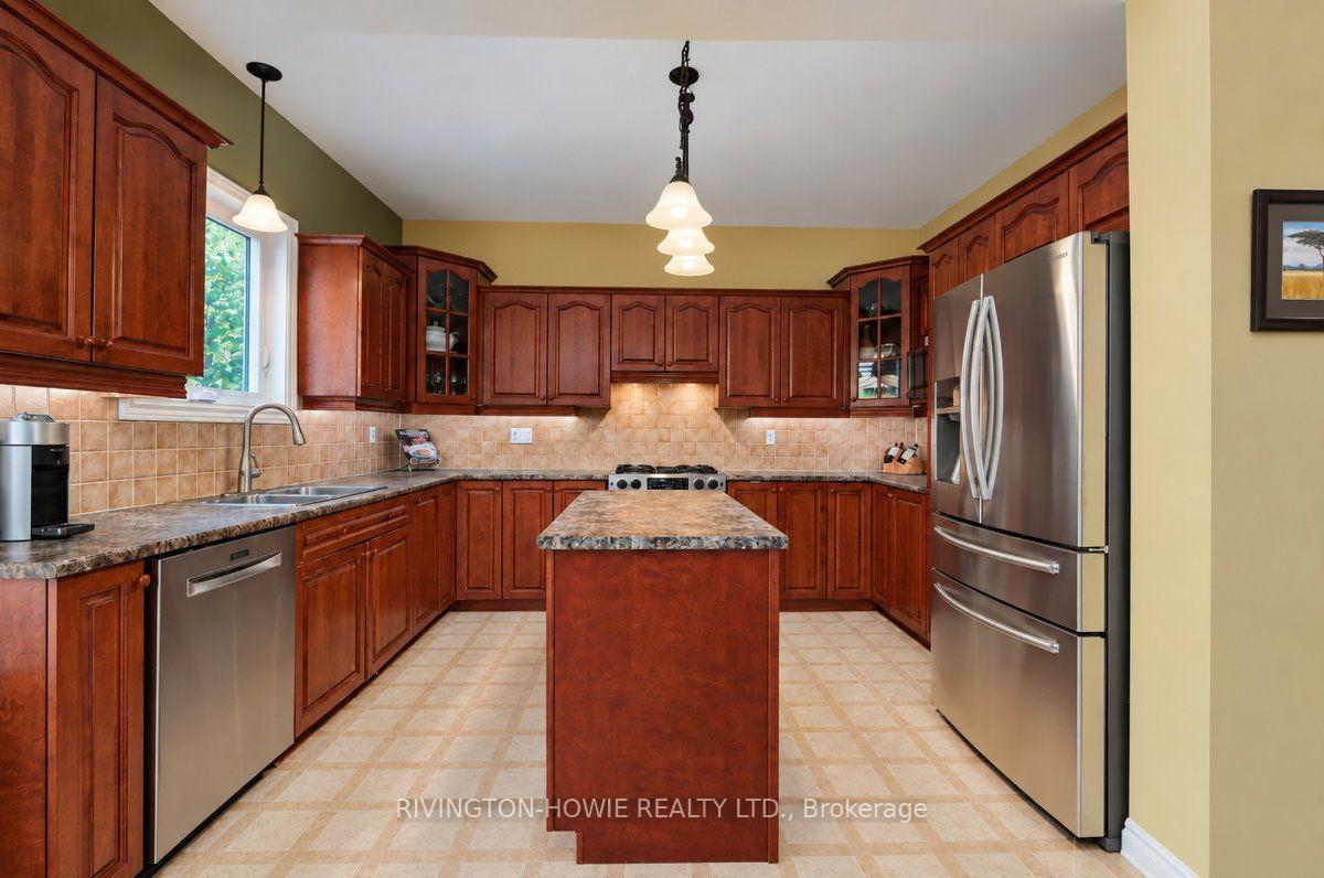 Photo 15 of 82 Upminster Way, Ottawa, Barrhaven - Longfields — HOMEH