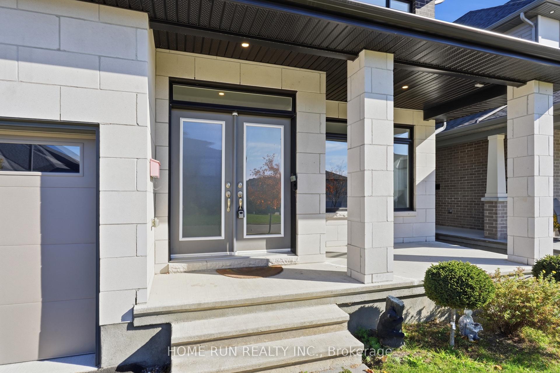 Photo 3 of 35 Andromeda Road, Ottawa, Riverside South/Gloucester Glen — HOMEH