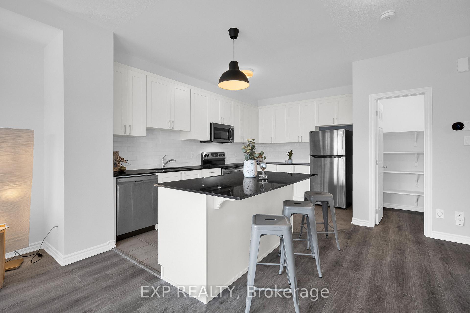 Photo 9 of 516 Rye Grass Way, Ottawa, Barrhaven - Half Moon Bay — HOMEH