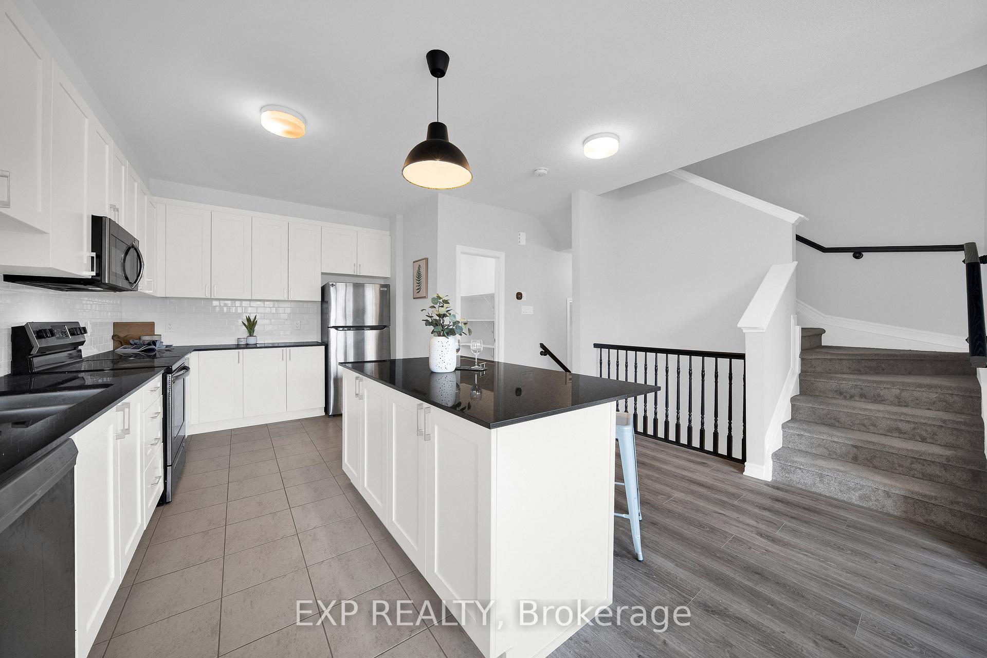 Photo 10 of 516 Rye Grass Way, Ottawa, Barrhaven - Half Moon Bay — HOMEH