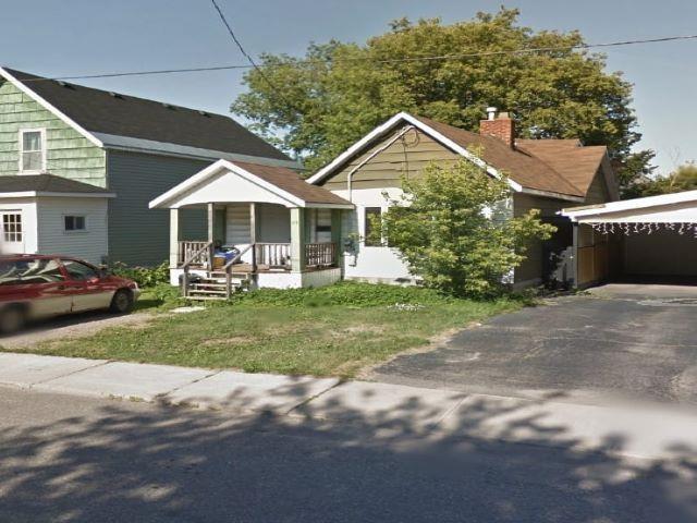 Front of 39 Grosvenor Avenue