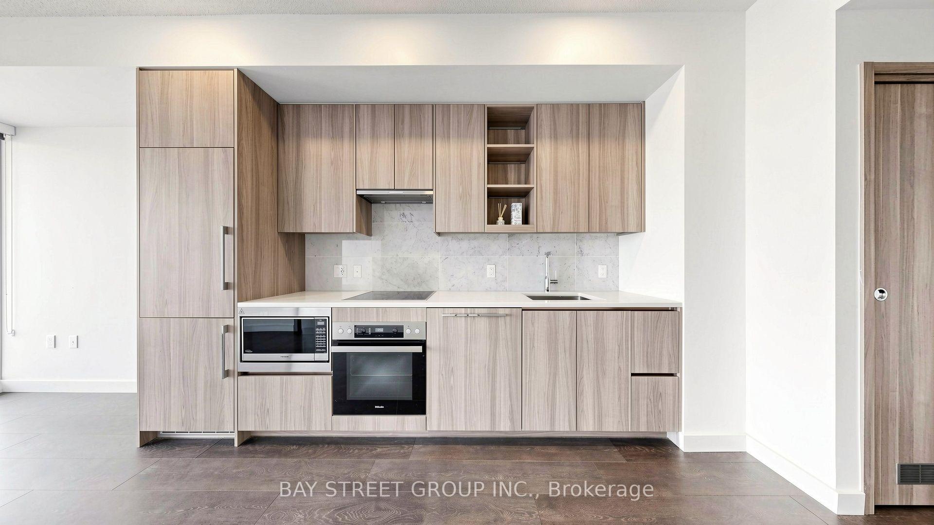 Photo of Unit 2515, 95 McMahon Drive