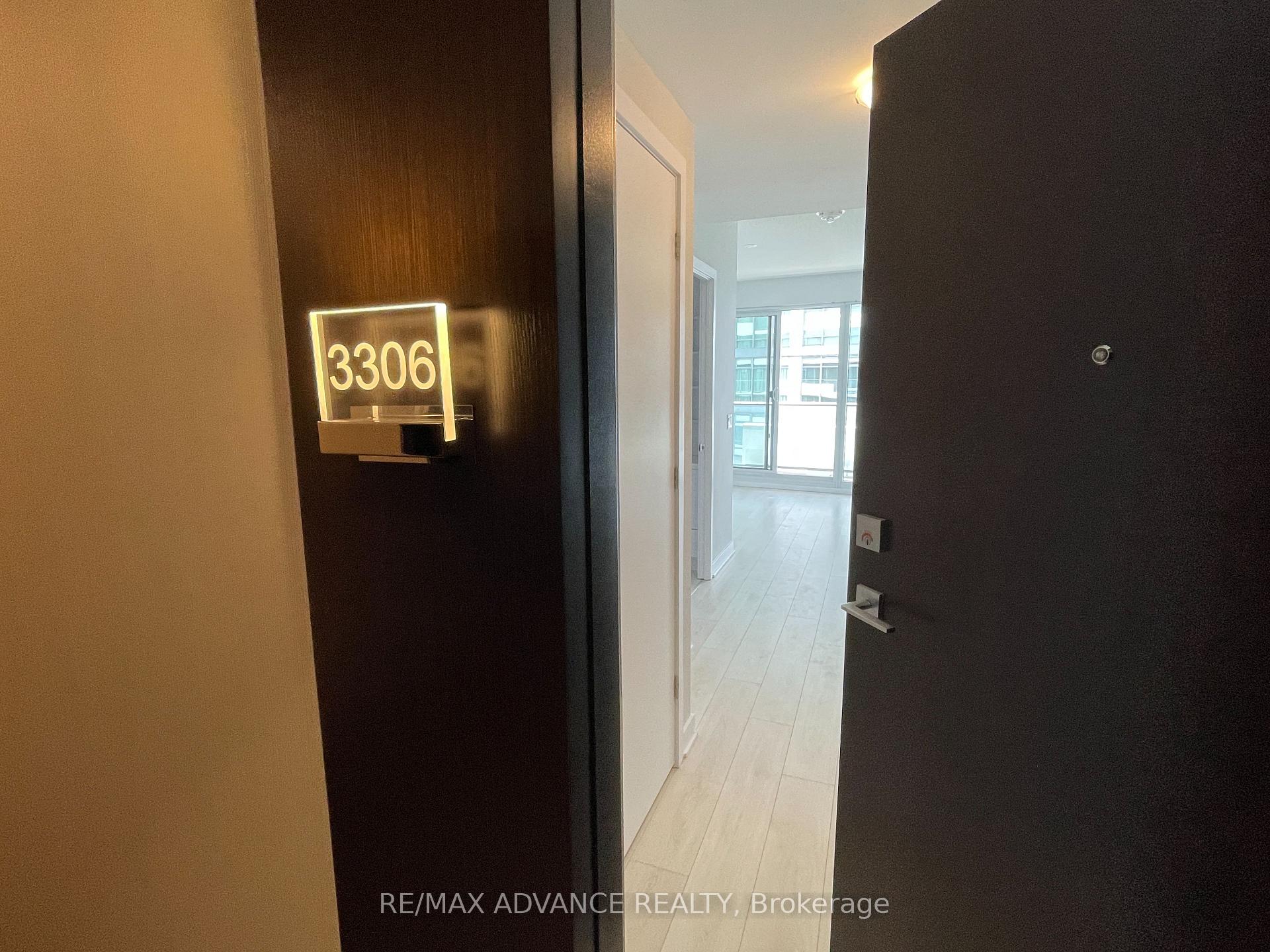 Photo 4 of Unit 3306, 2221 Yonge Street, Toronto, Mount Pleasant West — HOMEH