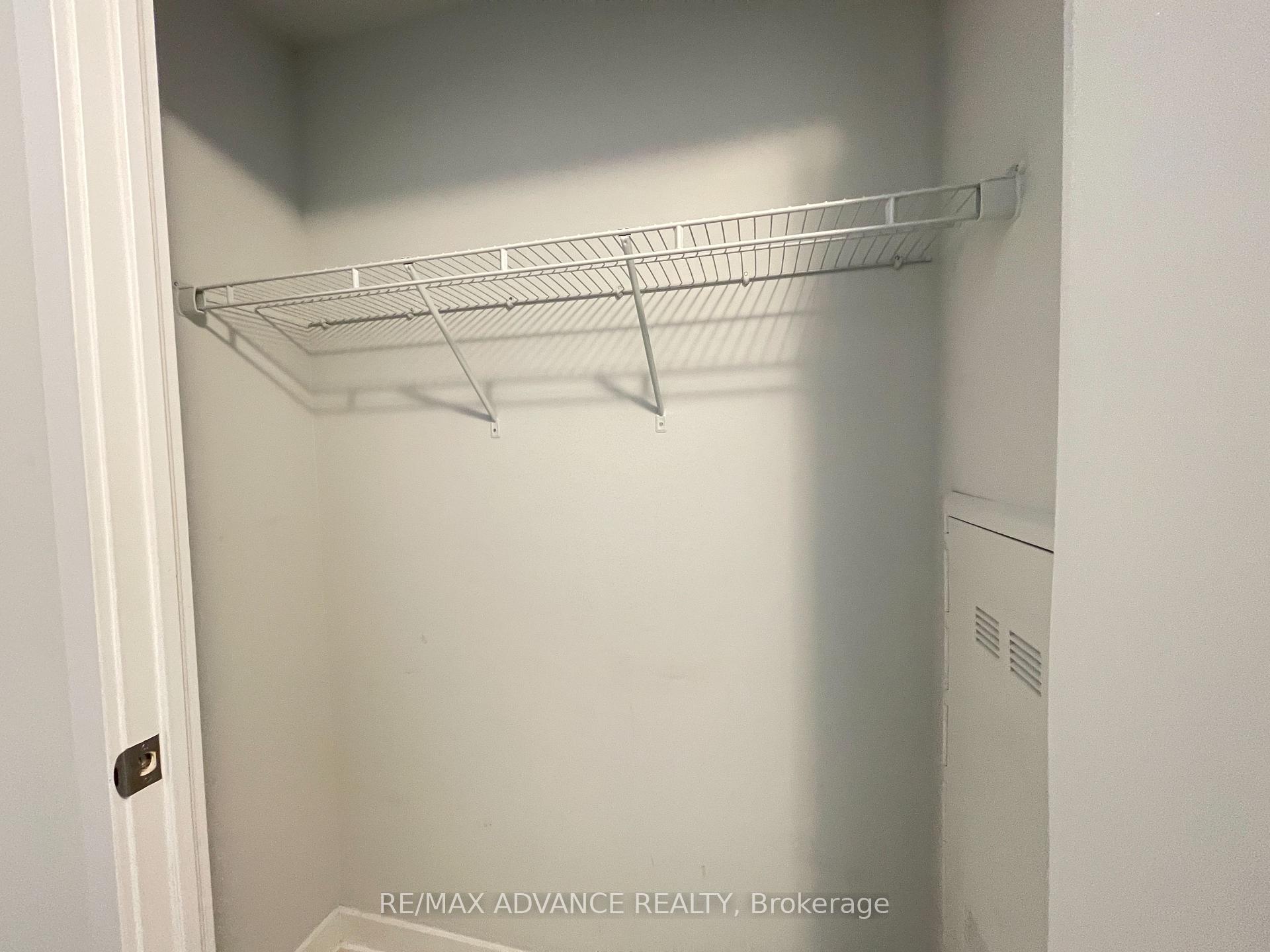 Photo 6 of Unit 3306, 2221 Yonge Street, Toronto, Mount Pleasant West — HOMEH