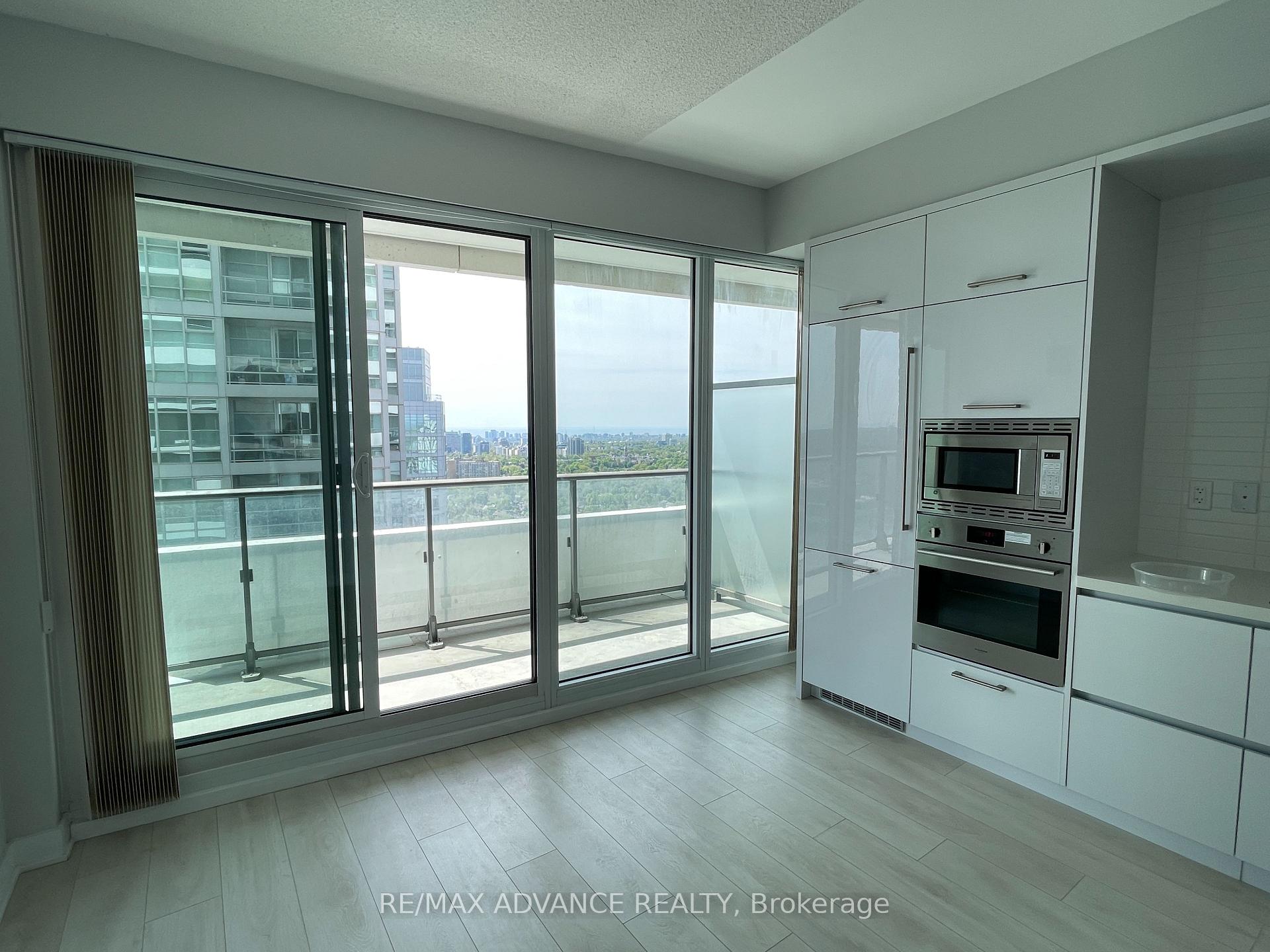 Photo 10 of Unit 3306, 2221 Yonge Street, Toronto, Mount Pleasant West — HOMEH