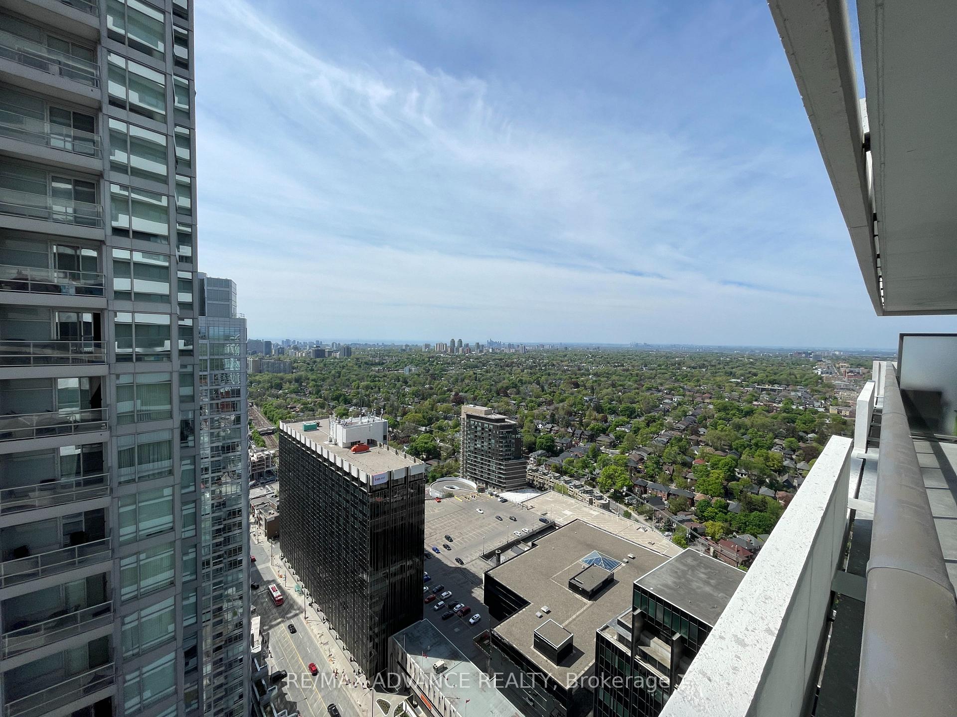 Photo 17 of Unit 3306, 2221 Yonge Street, Toronto, Mount Pleasant West — HOMEH