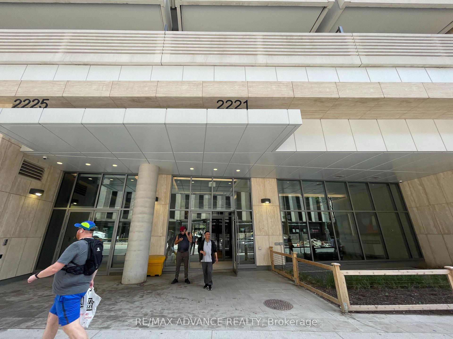 Photo 21 of Unit 3306, 2221 Yonge Street, Toronto, Mount Pleasant West — HOMEH