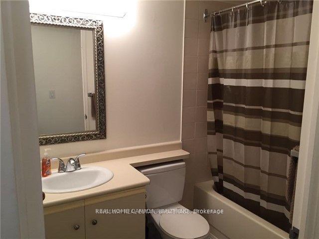 Photo 8 of Unit 602, 325 Webb Drive, Mississauga, City Centre — HOMEH