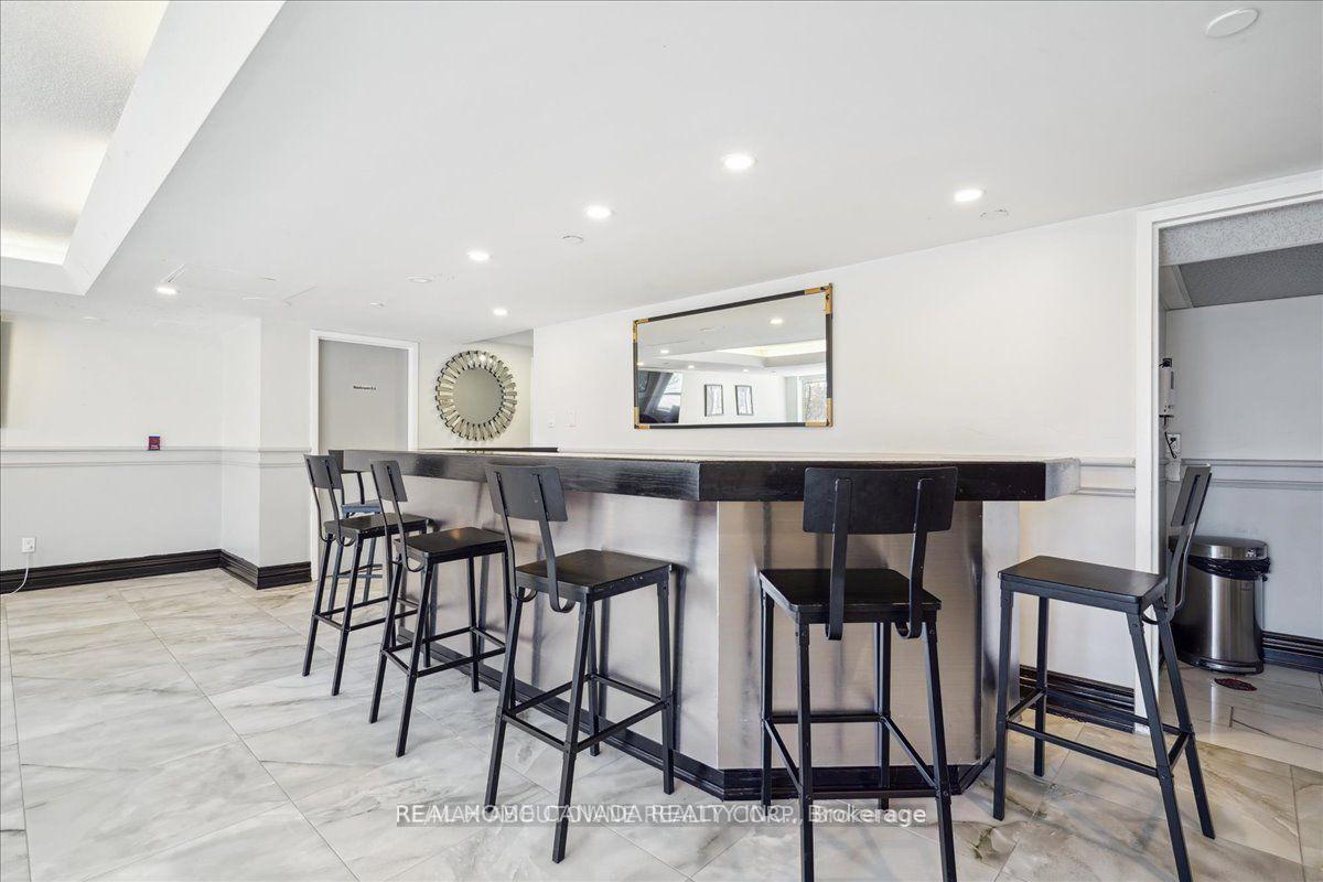 Photo 18 of Unit 602, 325 Webb Drive, Mississauga, City Centre — HOMEH