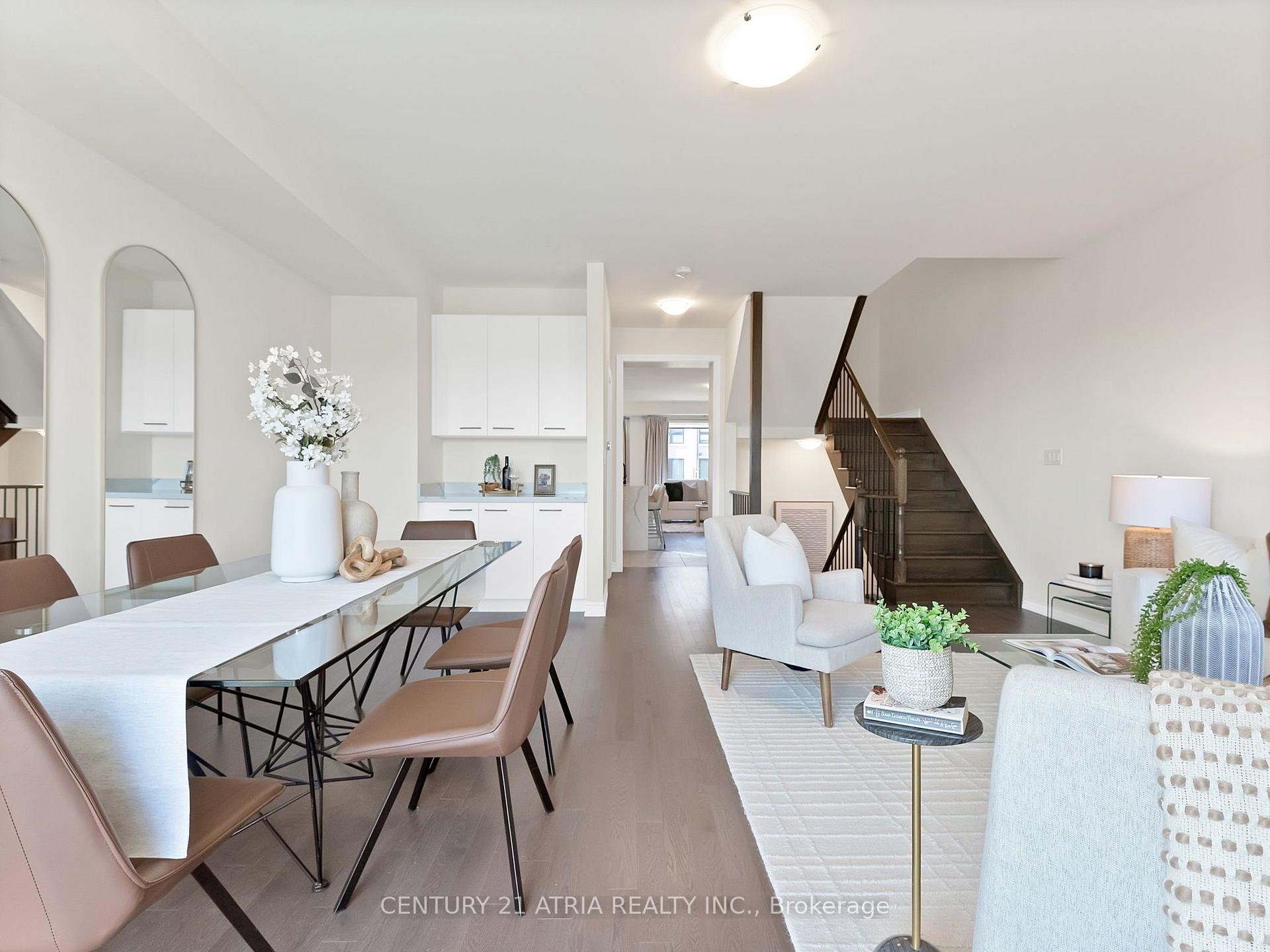 Photo 6 of 17 Hammersmith Lane, Markham, Victoria Square — HOMEH