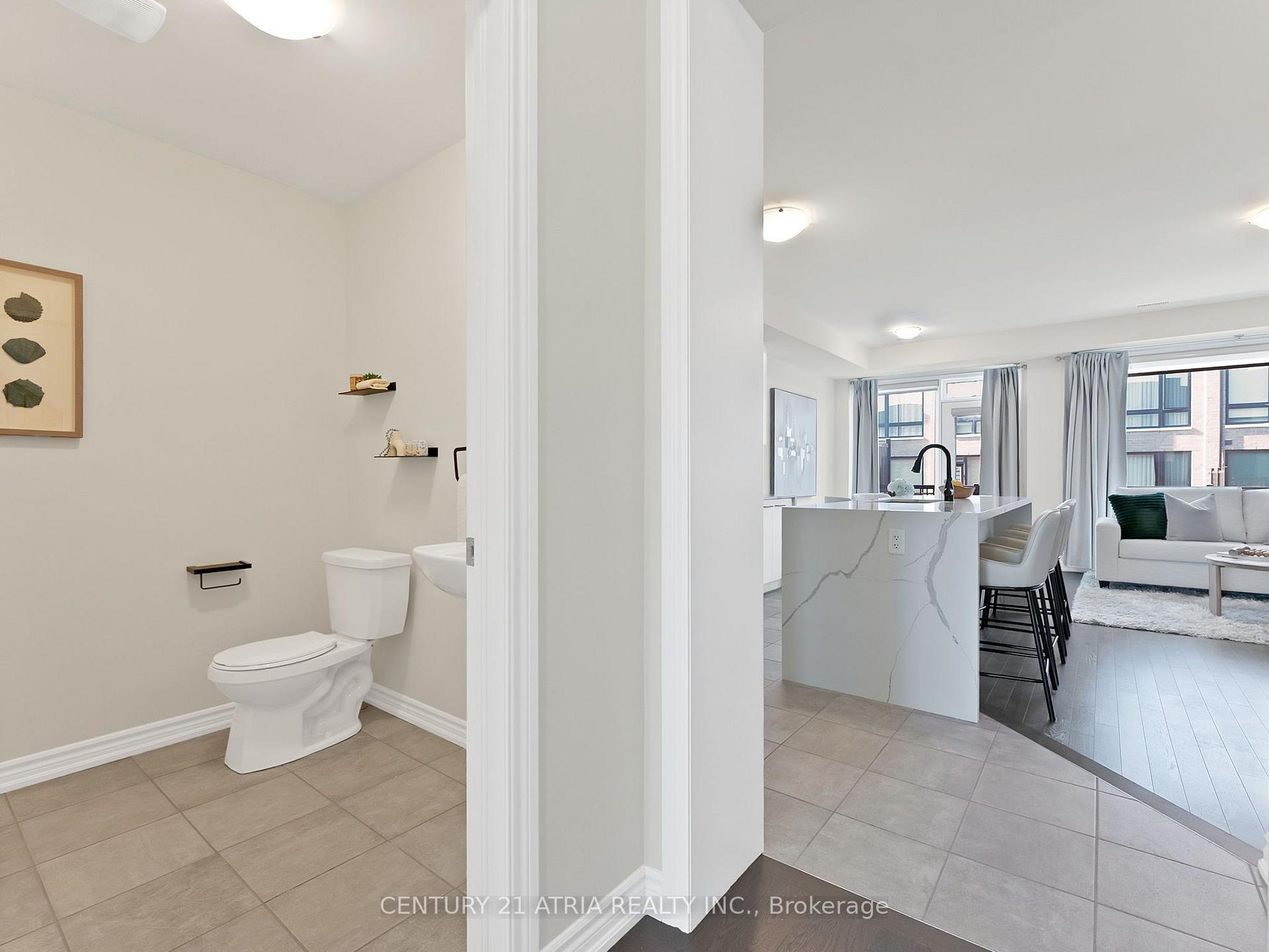 Photo 9 of 17 Hammersmith Lane, Markham, Victoria Square — HOMEH