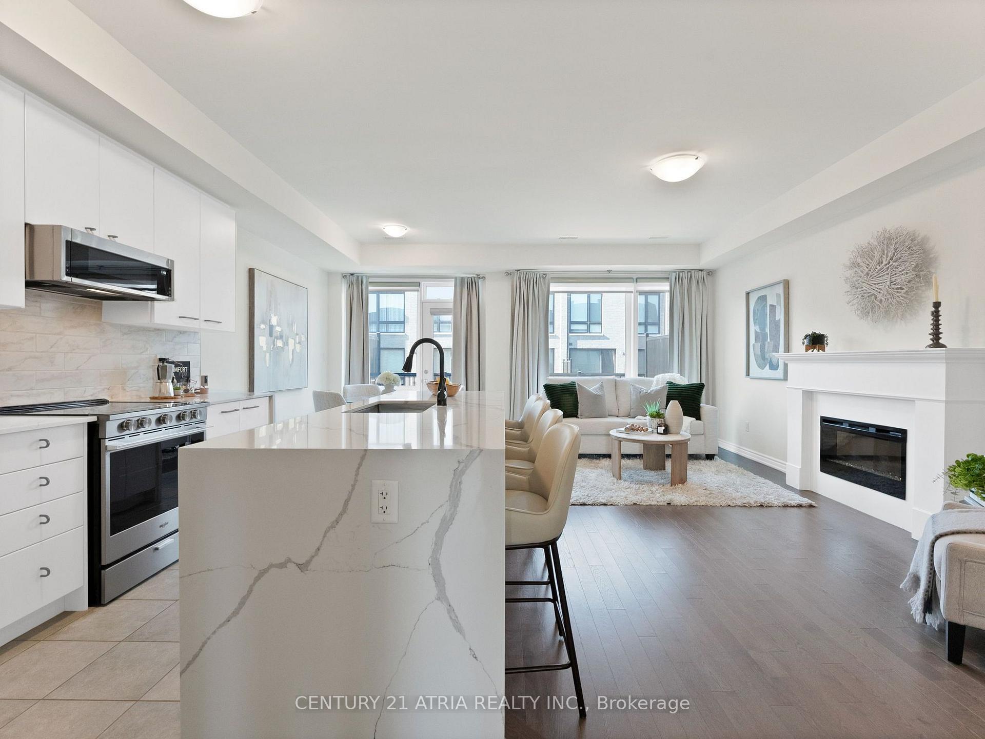 Photo 11 of 17 Hammersmith Lane, Markham, Victoria Square — HOMEH