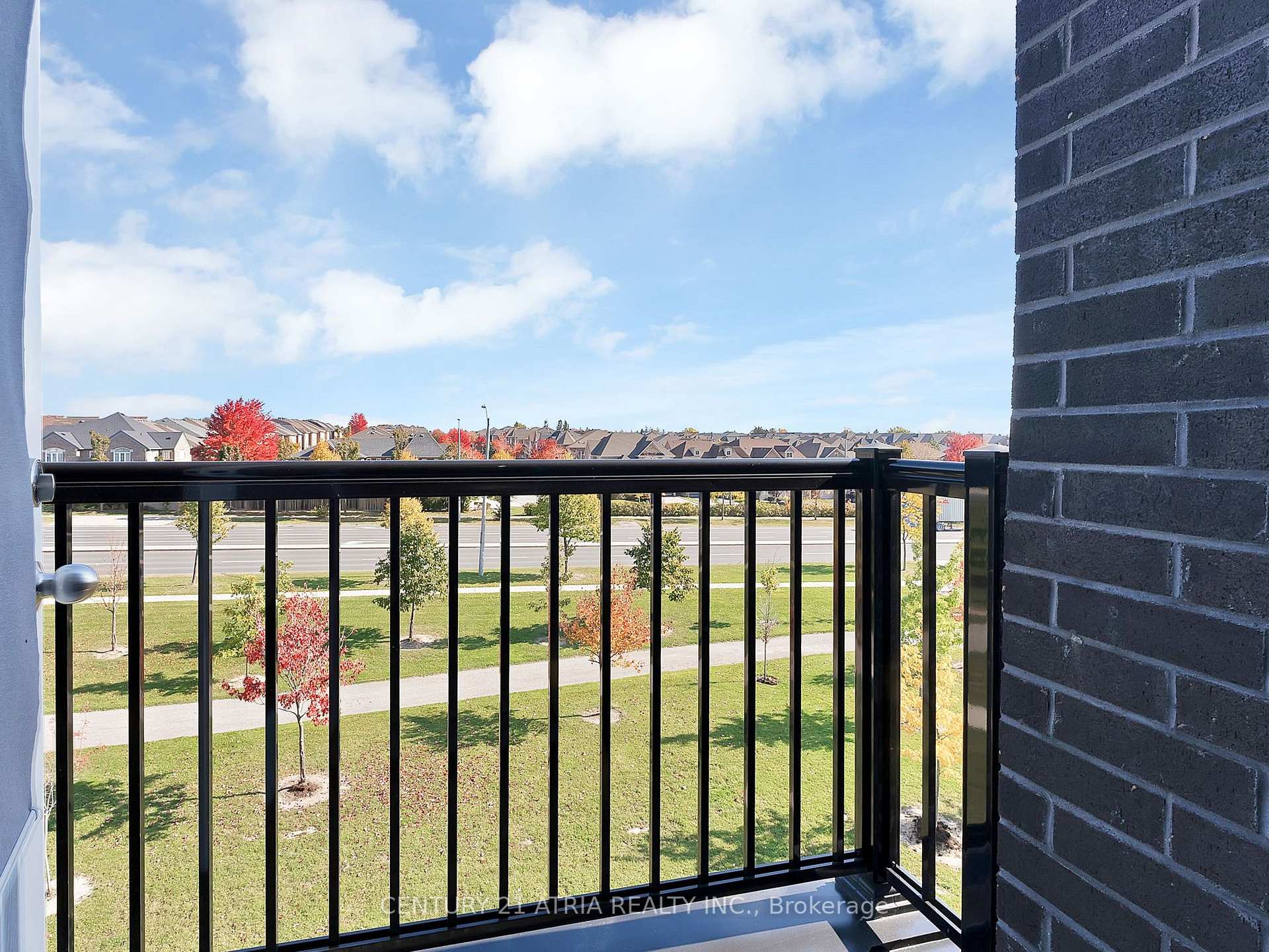 Photo 40 of 17 Hammersmith Lane, Markham, Victoria Square — HOMEH