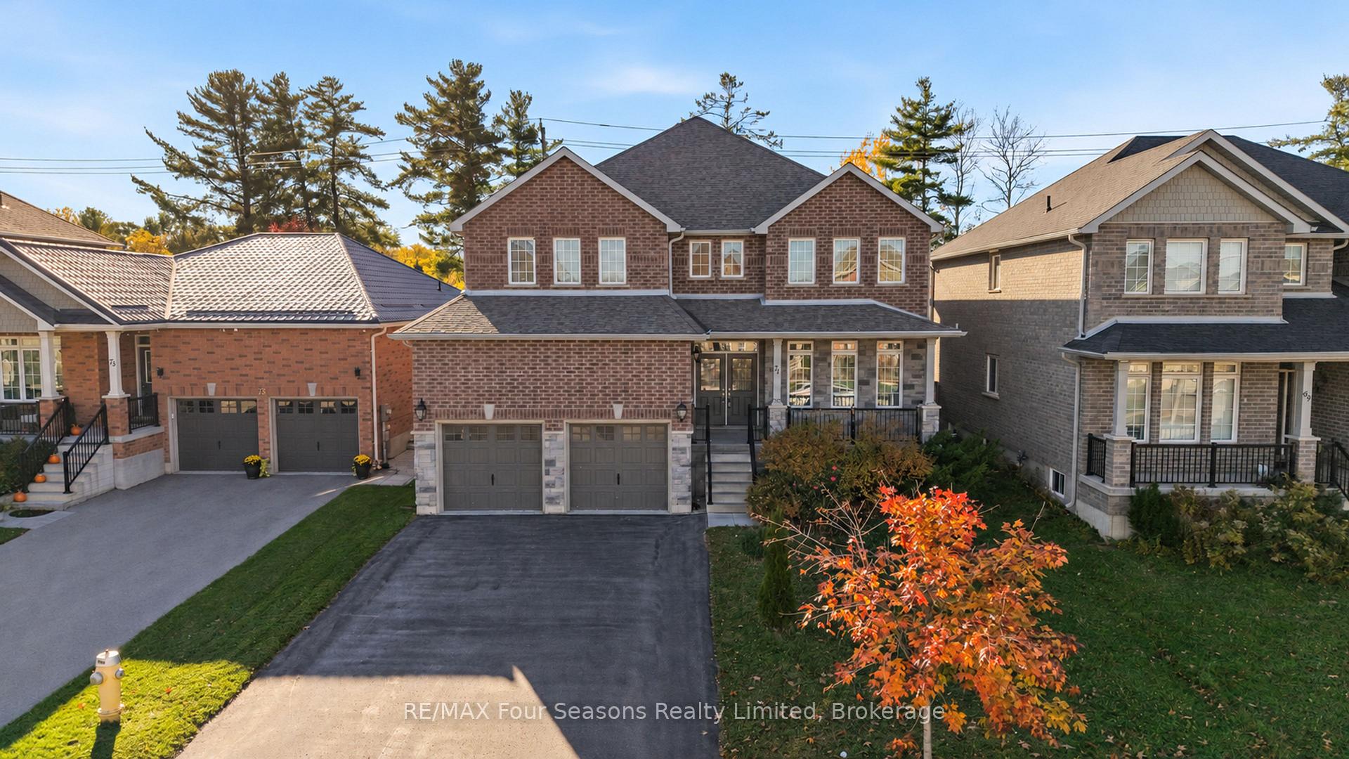 Photo of 71 Lockerbie Crescent