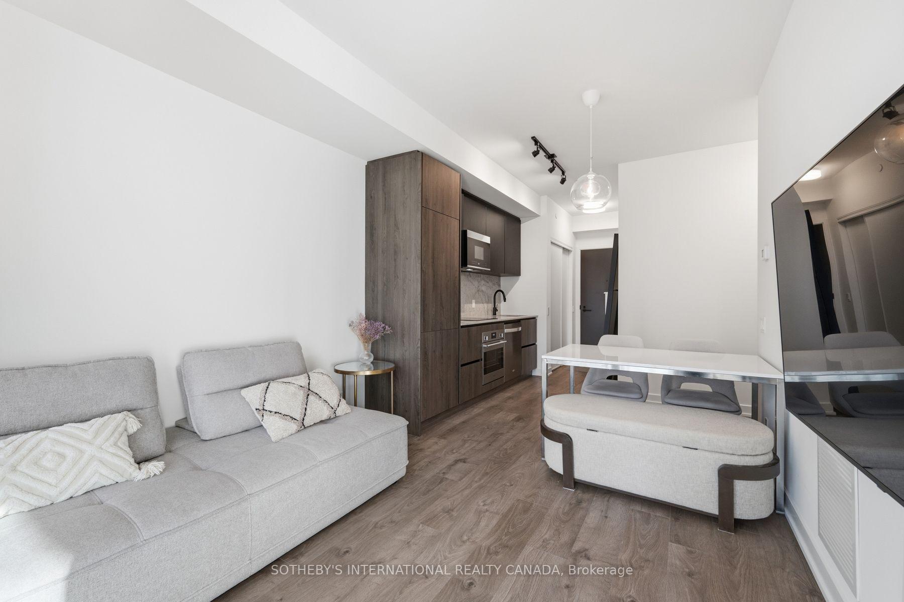 Photo 10 of Unit 2008, 108 Peter Street, Toronto, Waterfront Communities — HOMEH