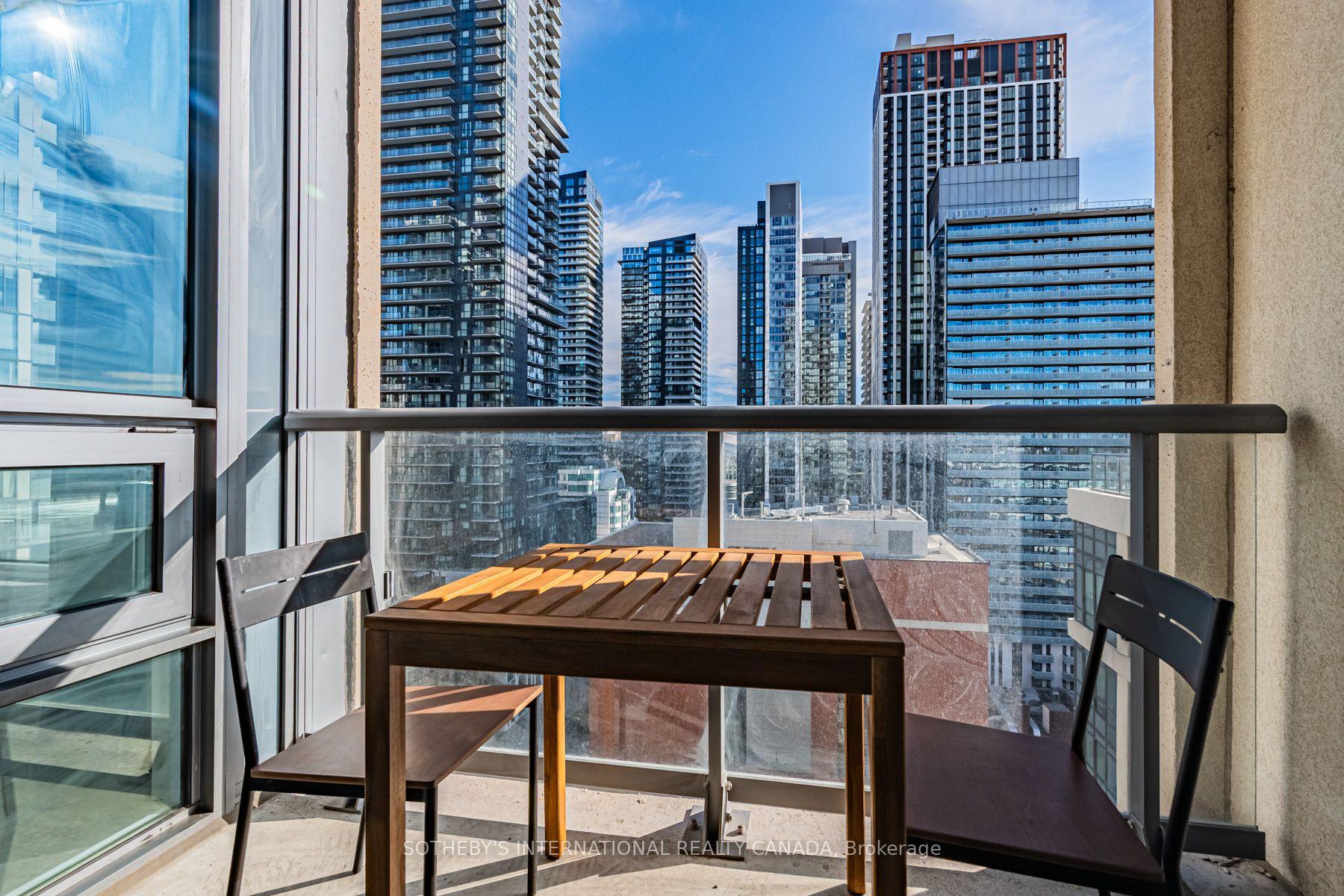 Photo 26 of Unit 2008, 108 Peter Street, Toronto, Waterfront Communities — HOMEH