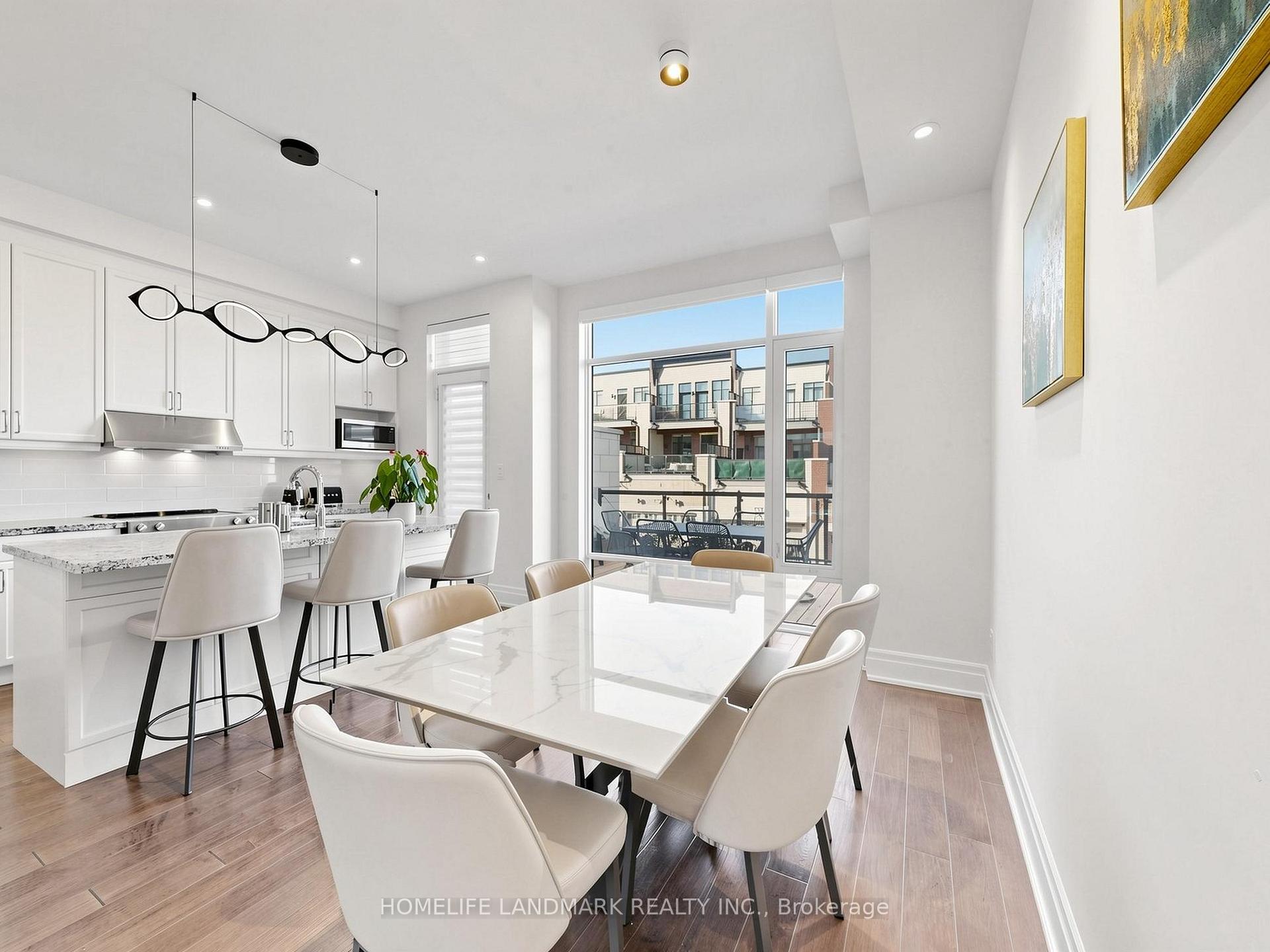 Photo 13 of 38 Aylin Crescent, Vaughan, Patterson — HOMEH