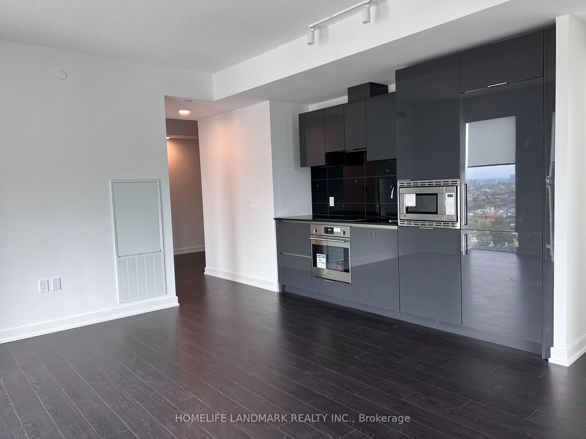 Photo 4 of Unit 2408, 238 Simcoe Street, Toronto, Kensington-Chinatown — HOMEH